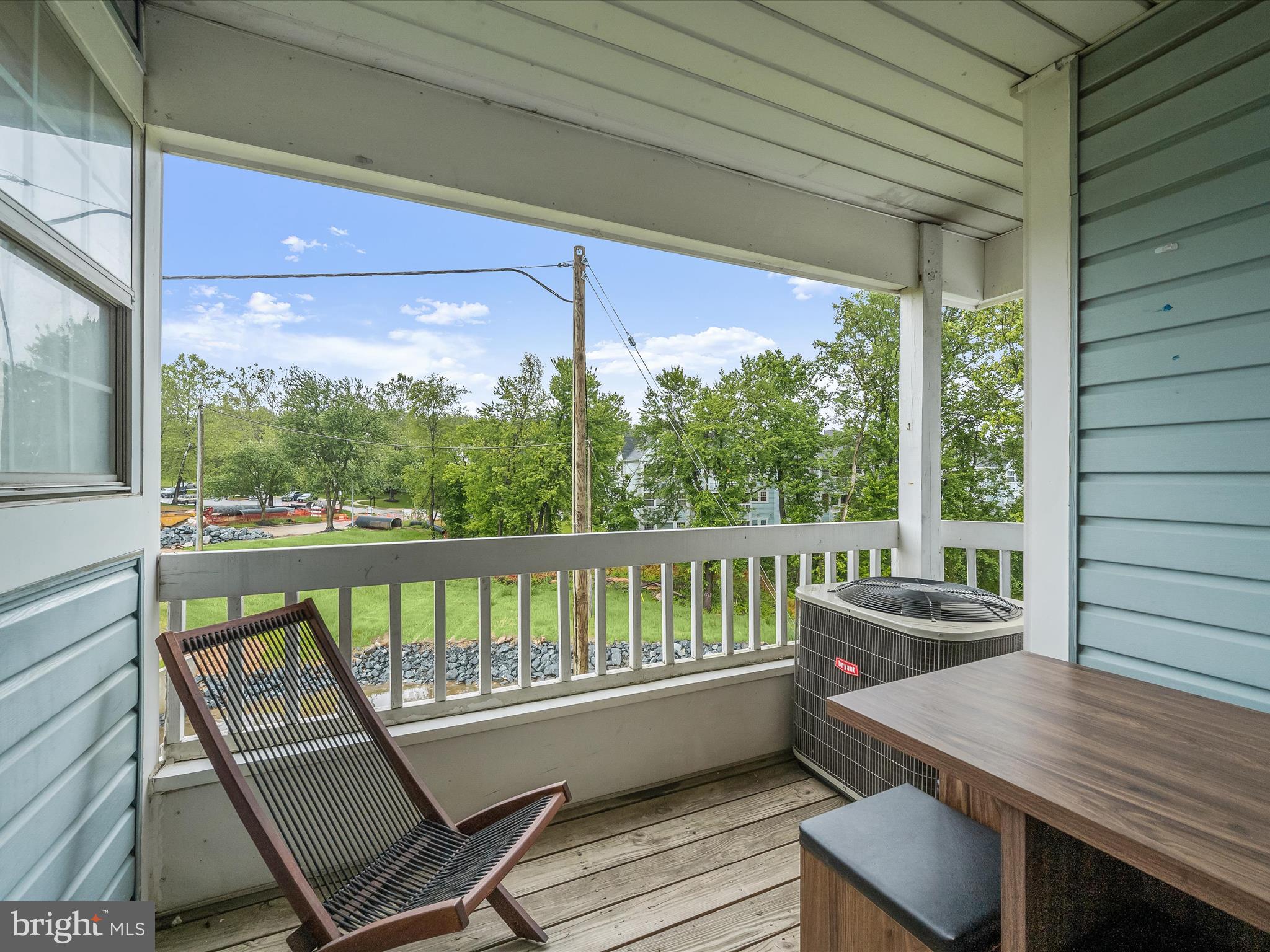 VILLAGE OF MONTGOMERY RUN - Residential