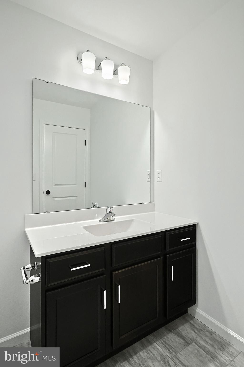 HICKORY POINTE - Residential