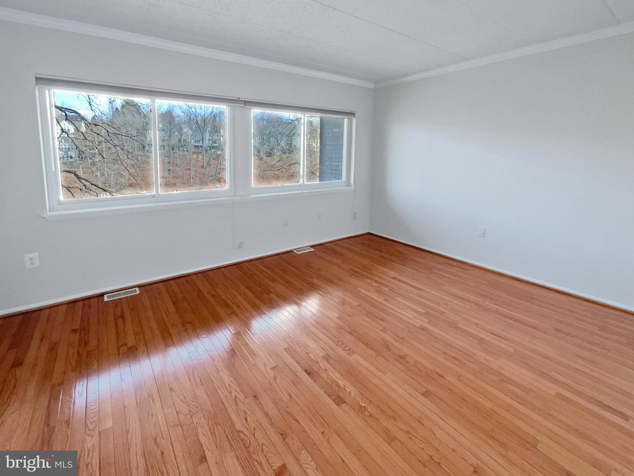 DOCKSIDE - Residential