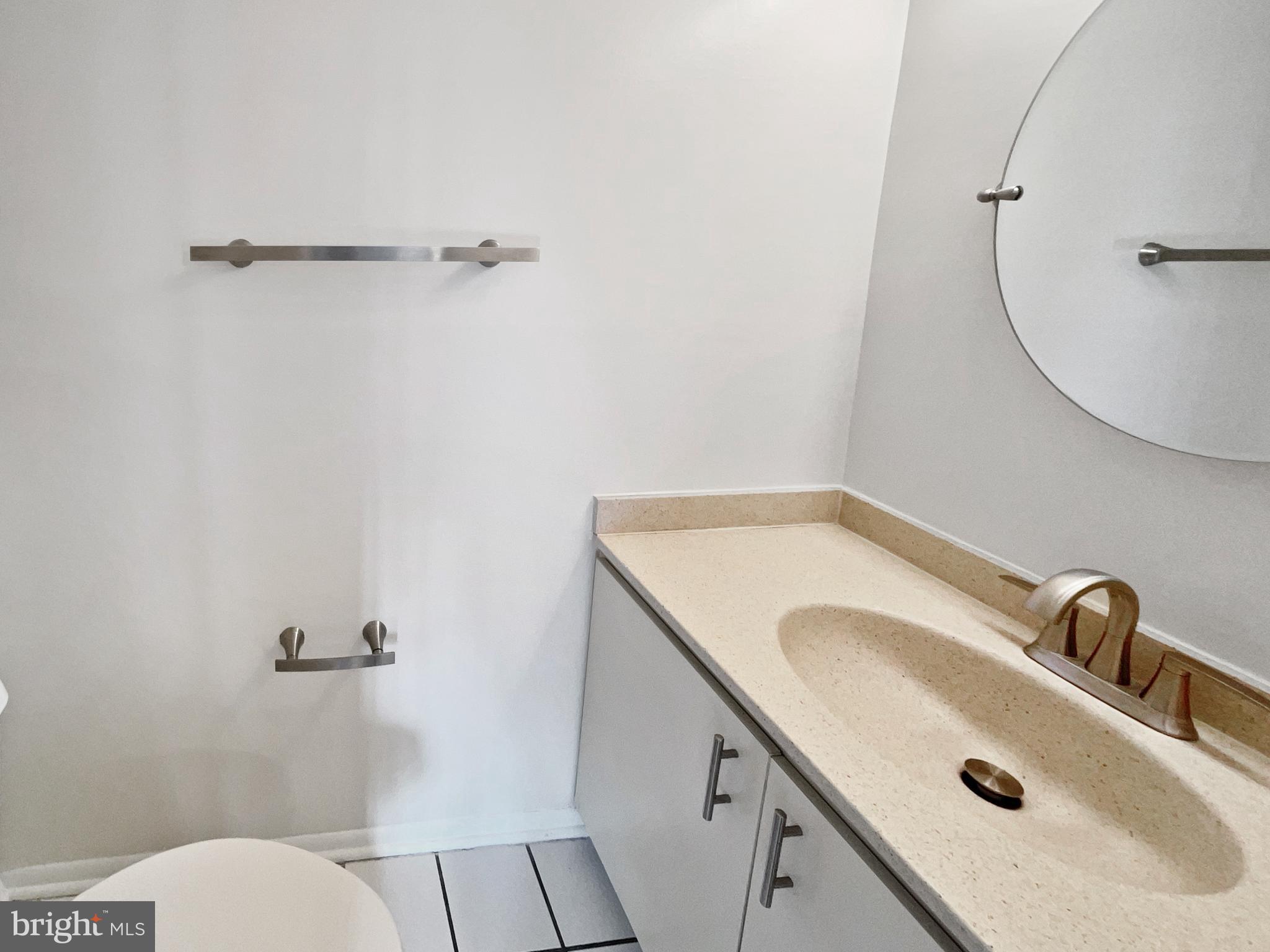 DOCKSIDE - Residential