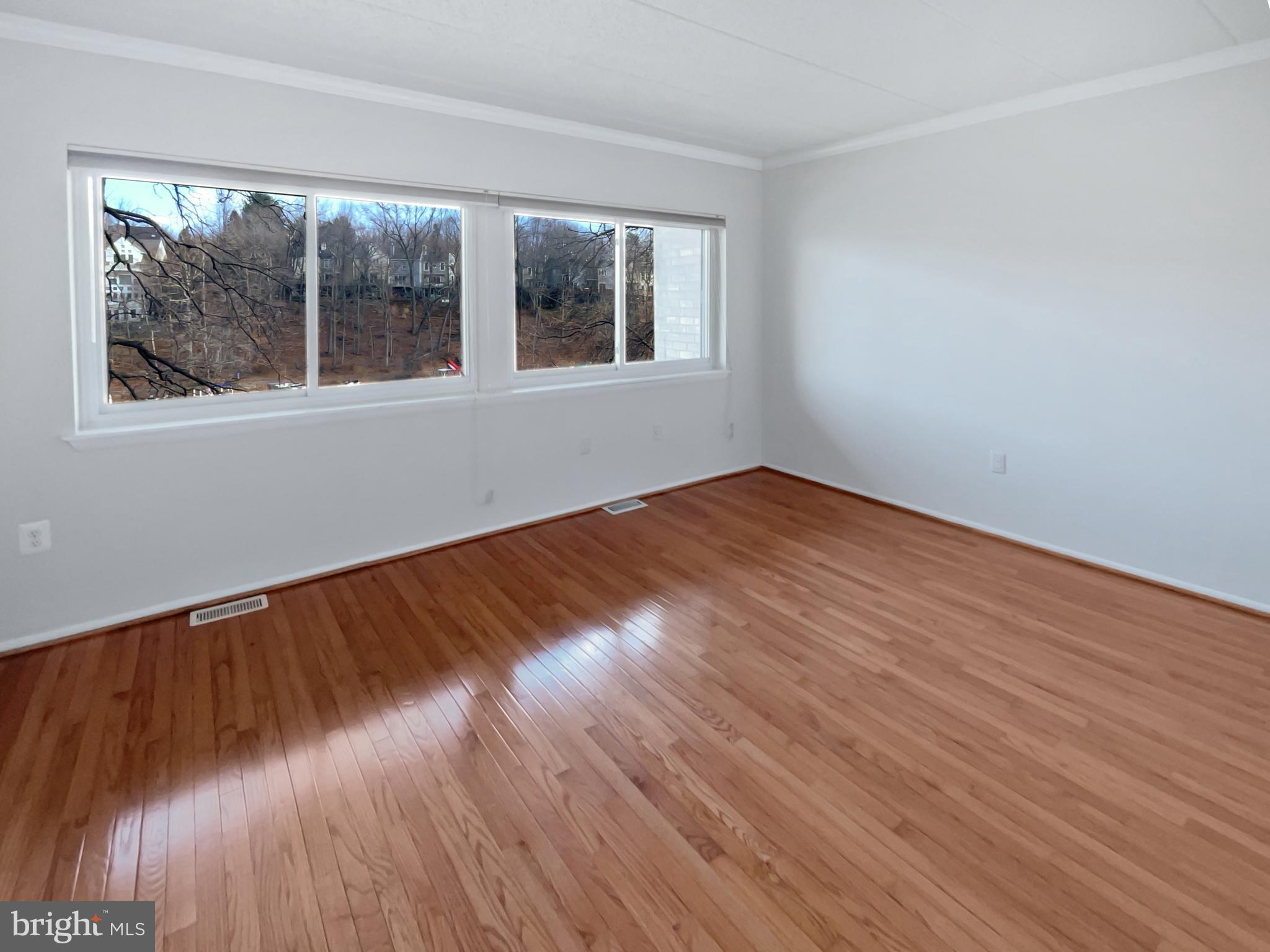 DOCKSIDE - Residential