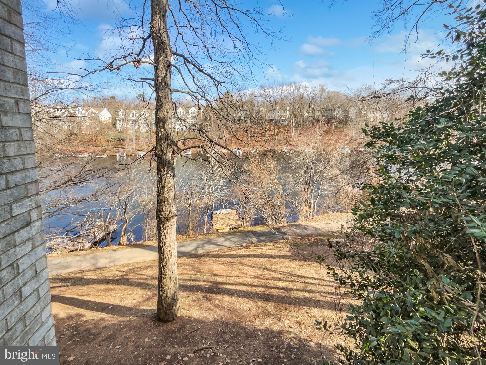 DOCKSIDE - Residential