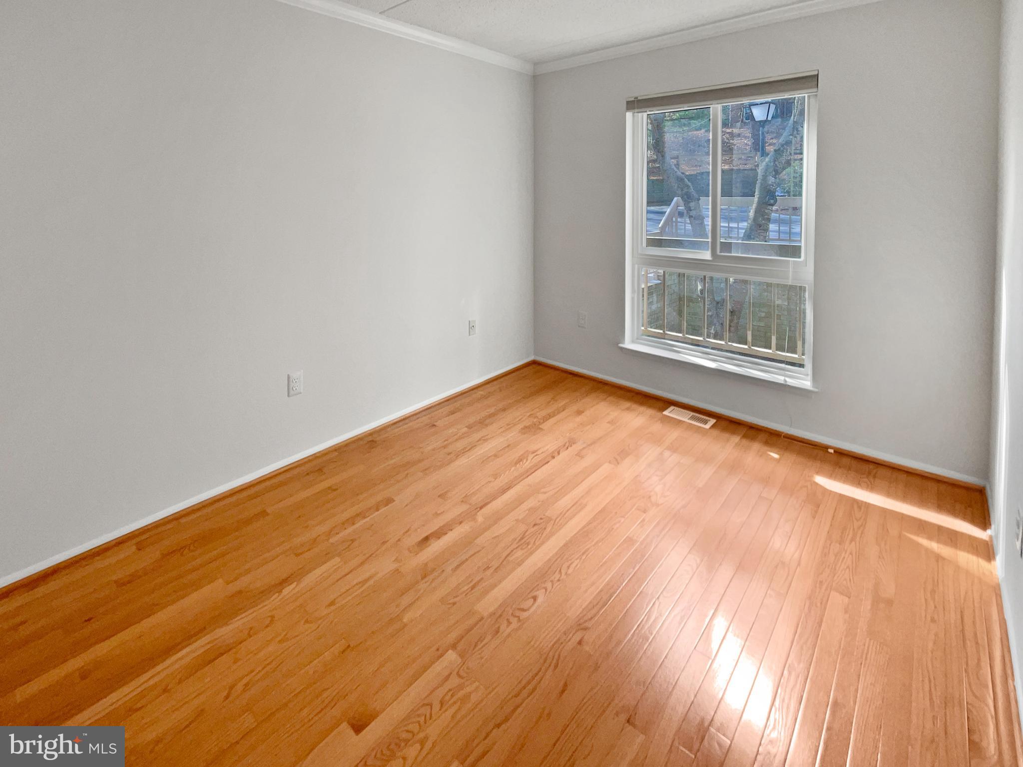 DOCKSIDE - Residential