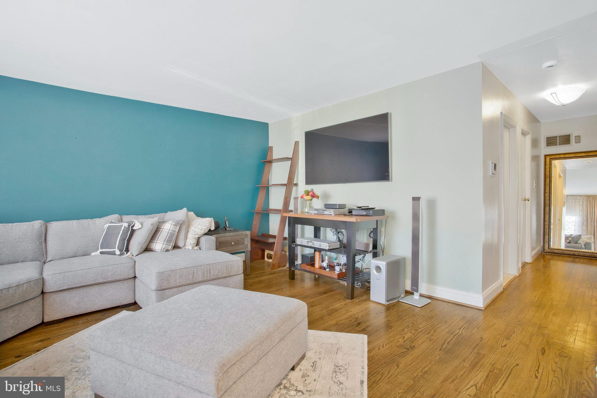 AMBERLY WEST - Residential