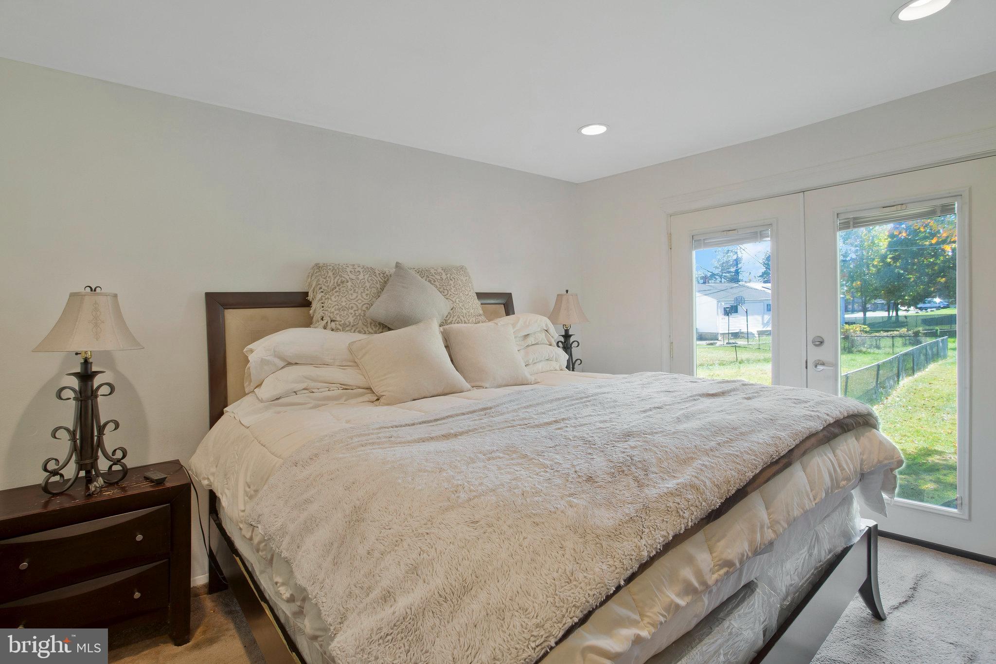 AMBERLY WEST - Residential