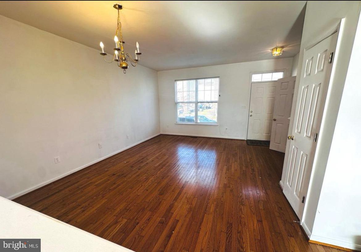 FRANKFORD ESTATES - Residential Lease