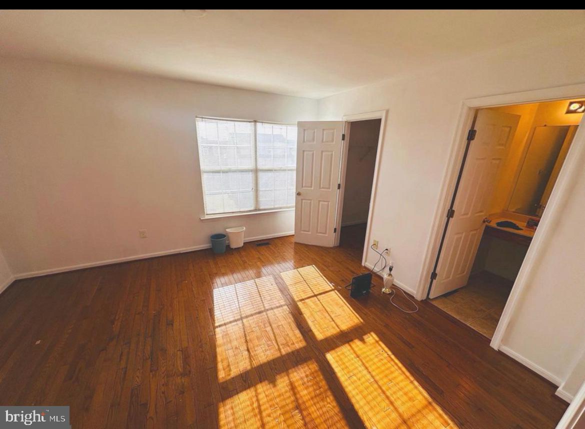 FRANKFORD ESTATES - Residential Lease