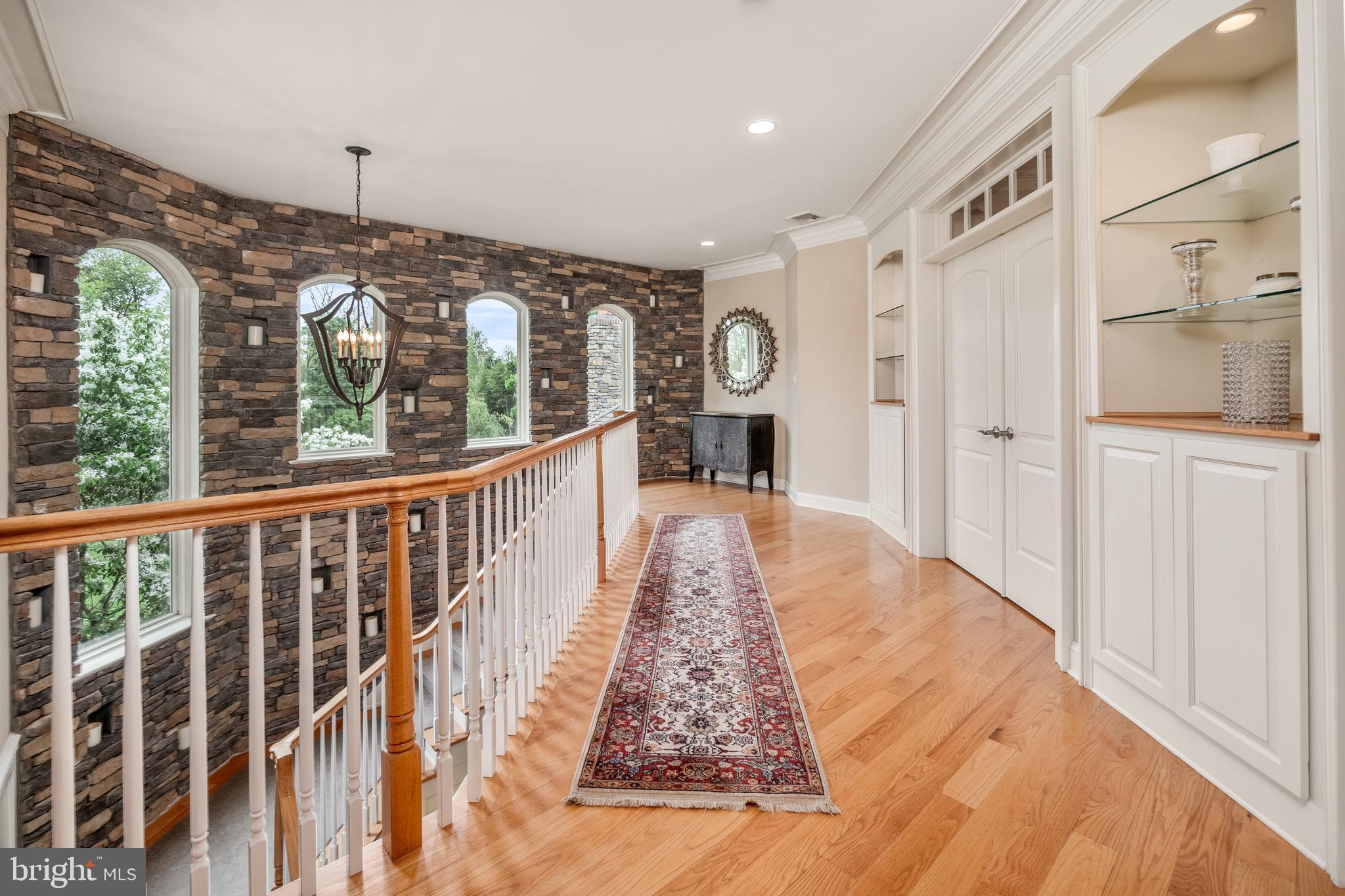 WHITEACRE HILL - Residential