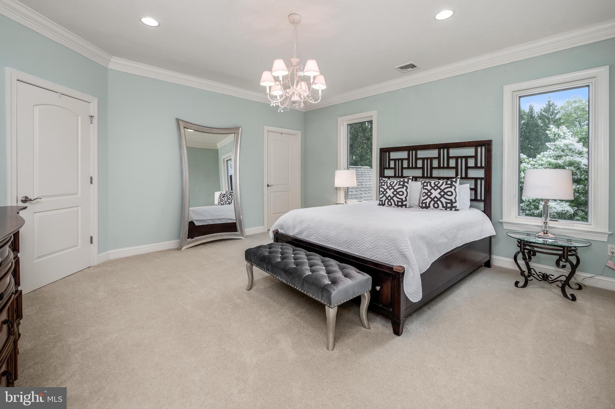 WHITEACRE HILL - Residential