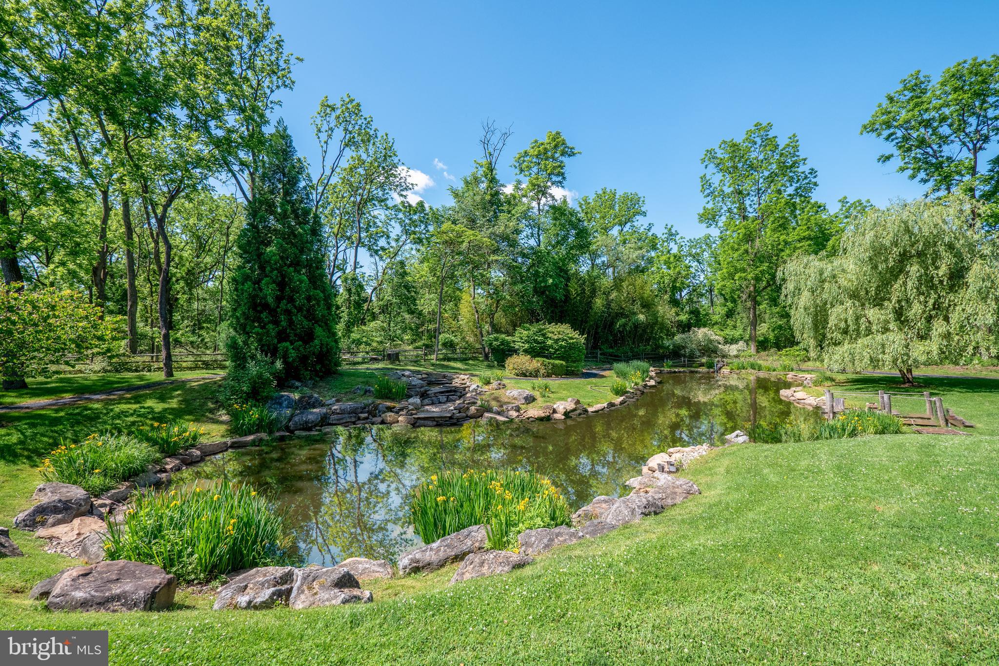 WHITEACRE HILL - Residential