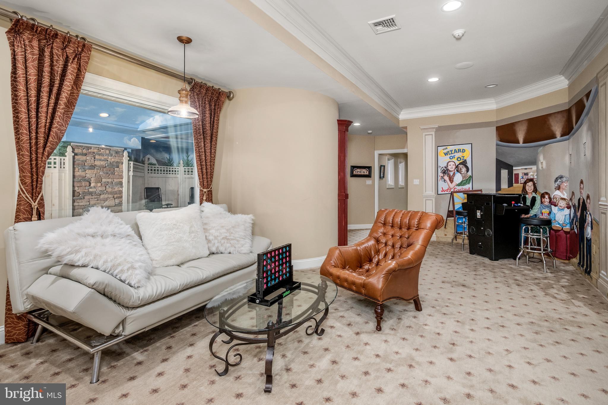 WHITEACRE HILL - Residential