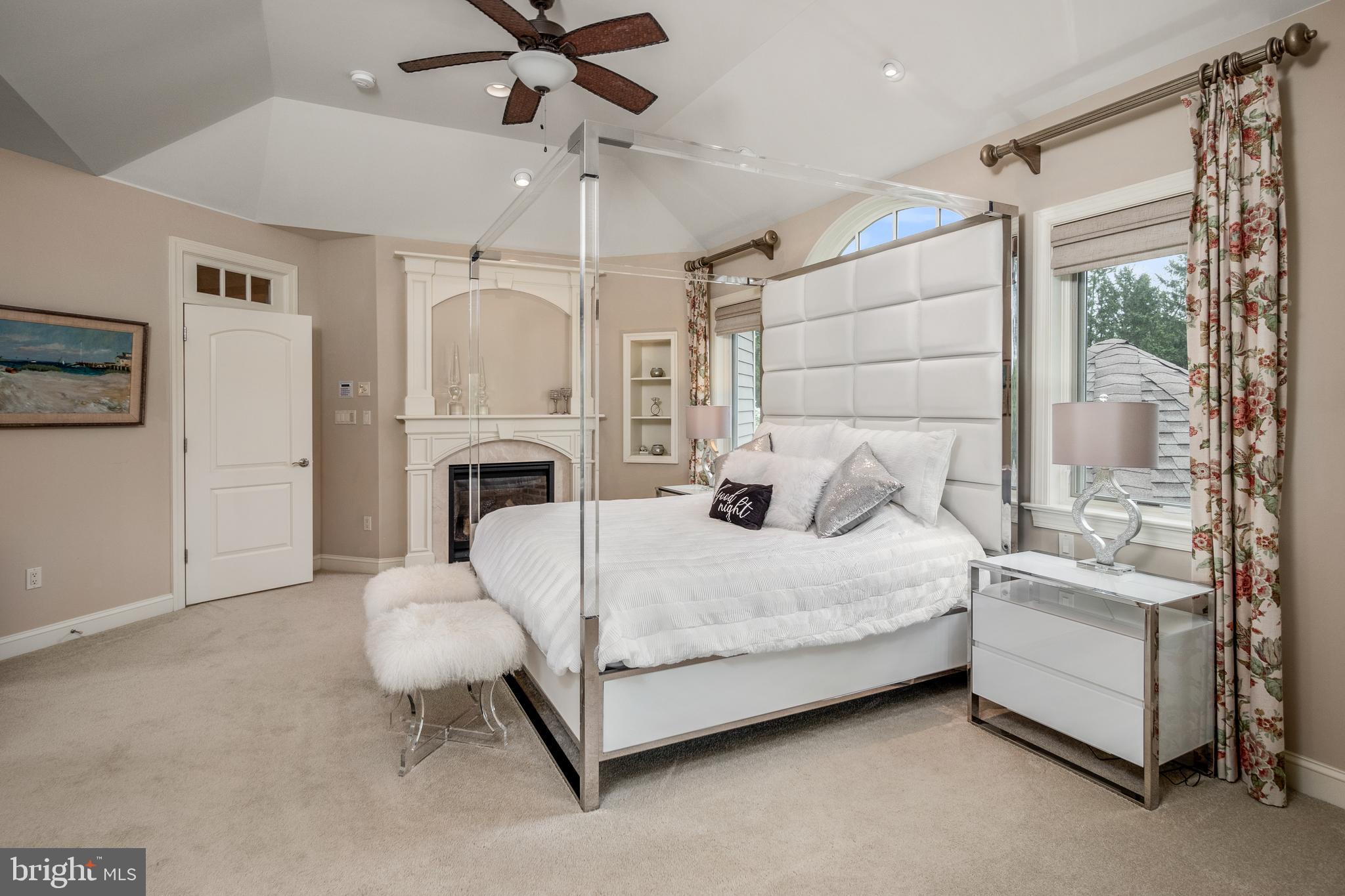 WHITEACRE HILL - Residential