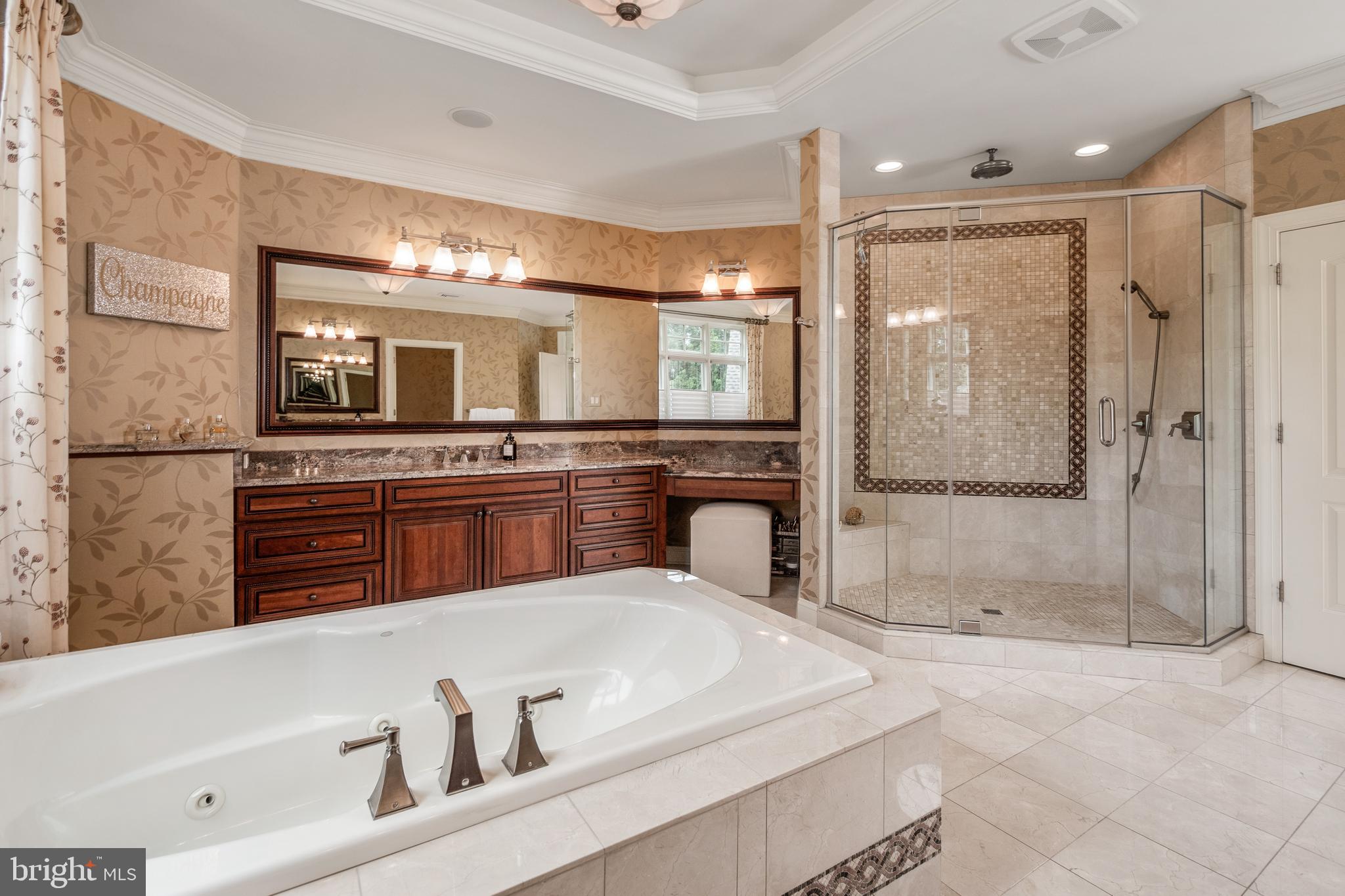 WHITEACRE HILL - Residential