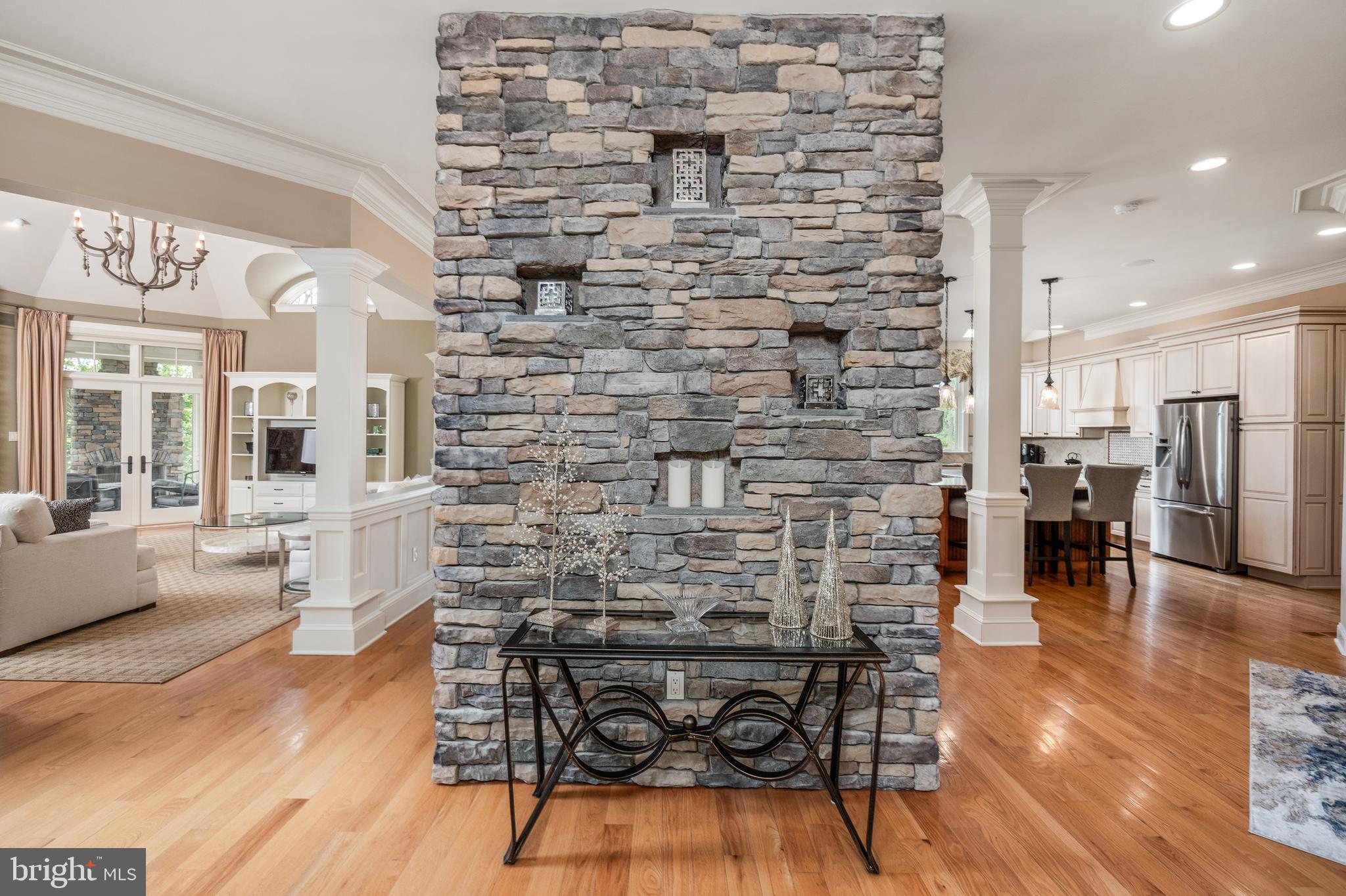 WHITEACRE HILL - Residential