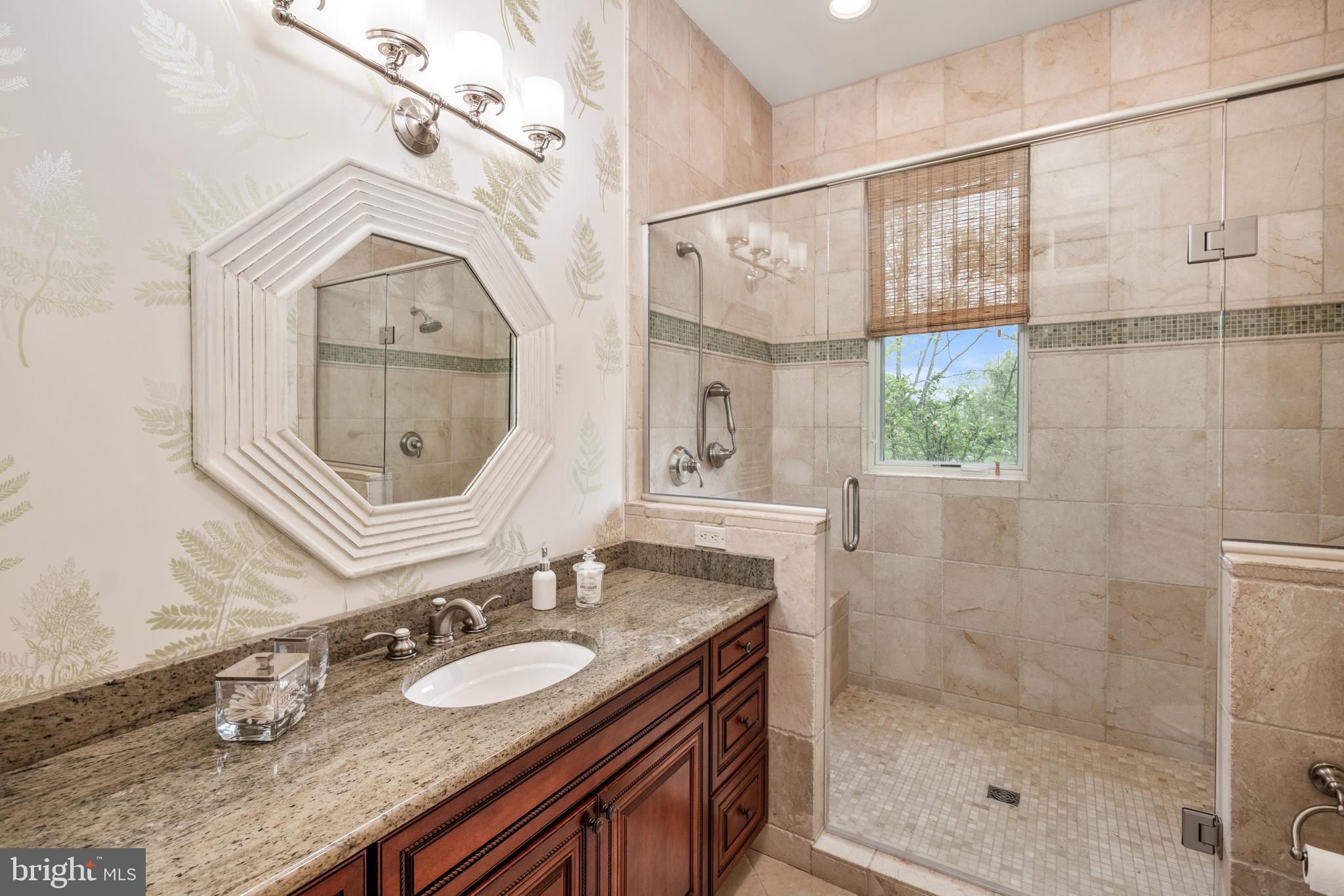 WHITEACRE HILL - Residential