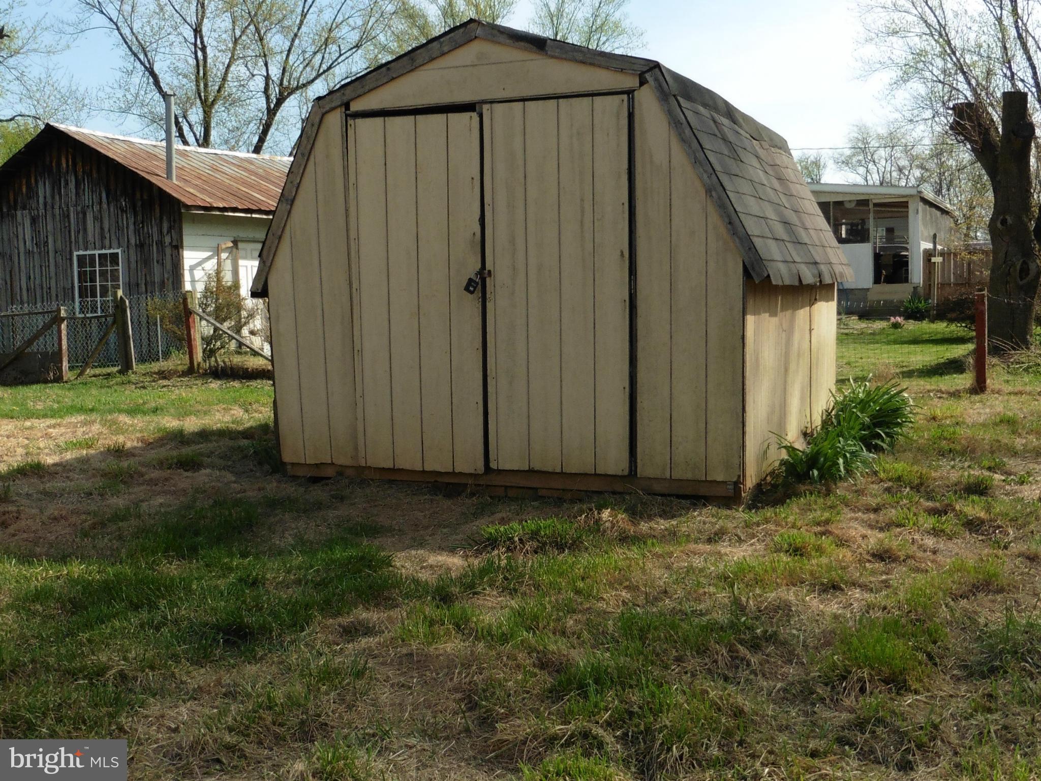 FOX GLEN - Residential