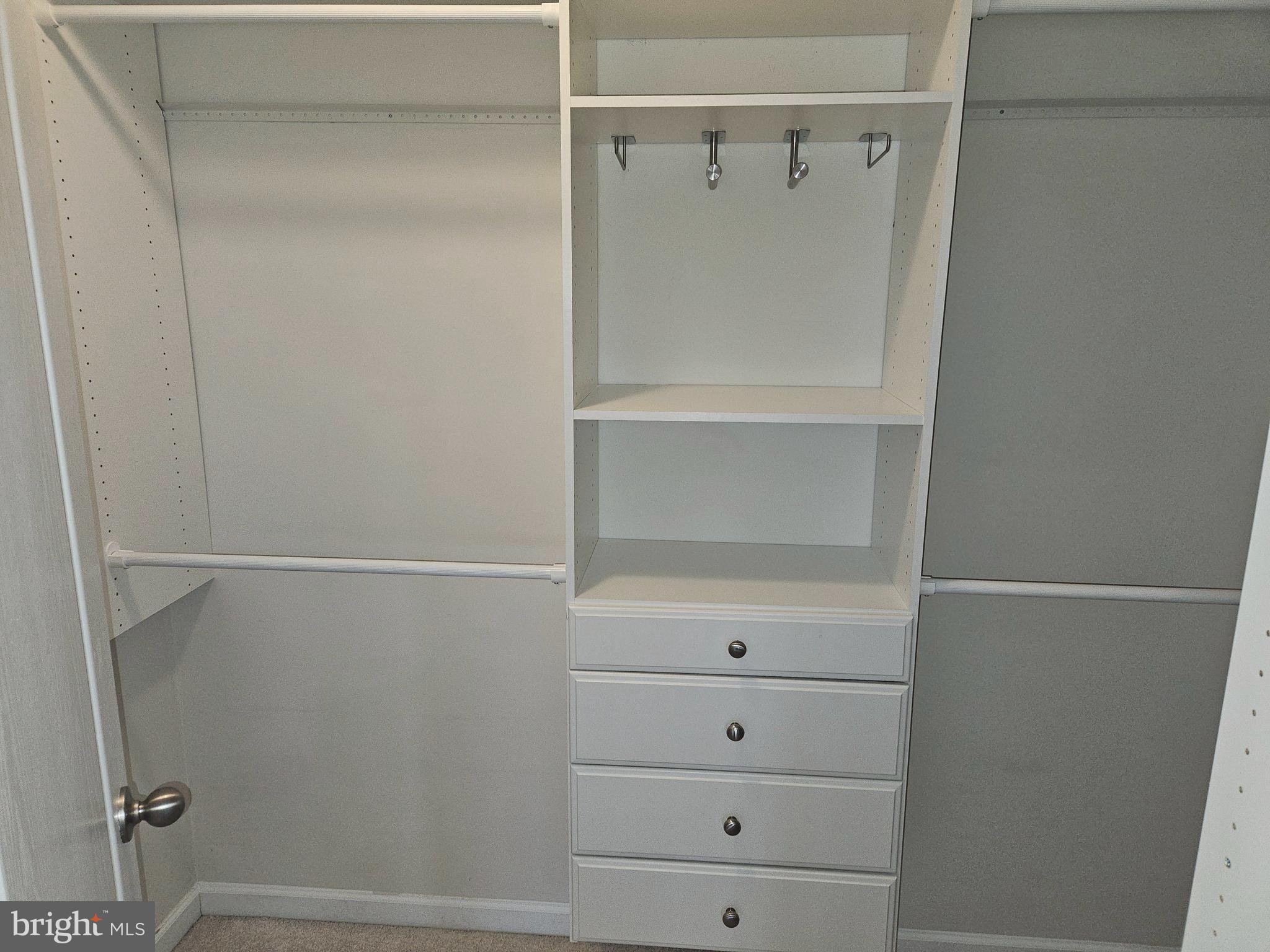 BRIAR RUN - Residential