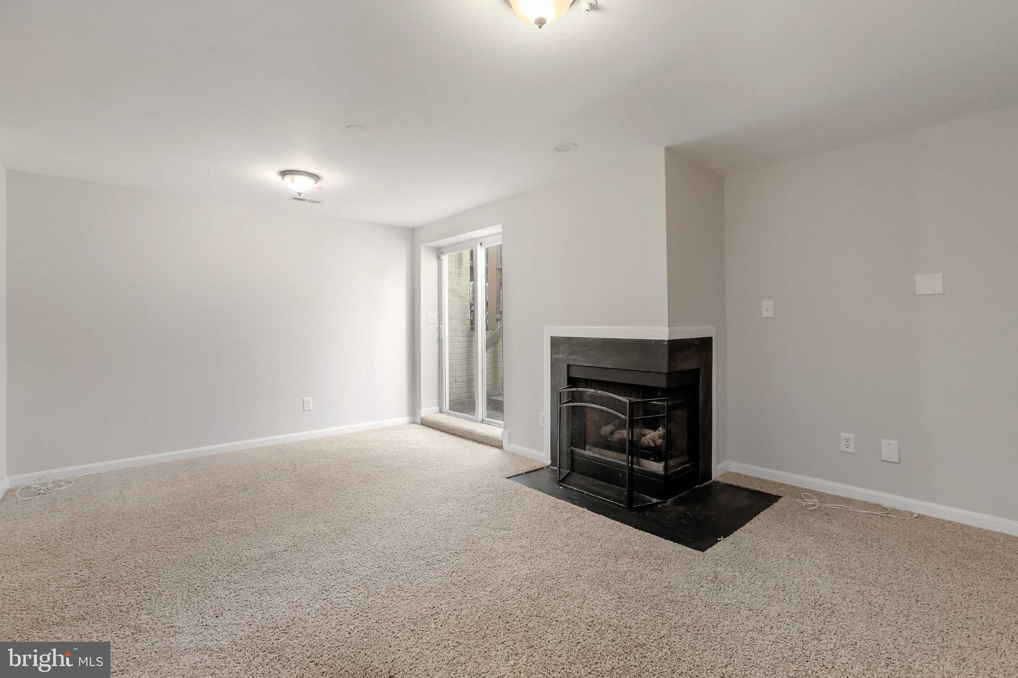 BEDFORD CROSSING - Residential