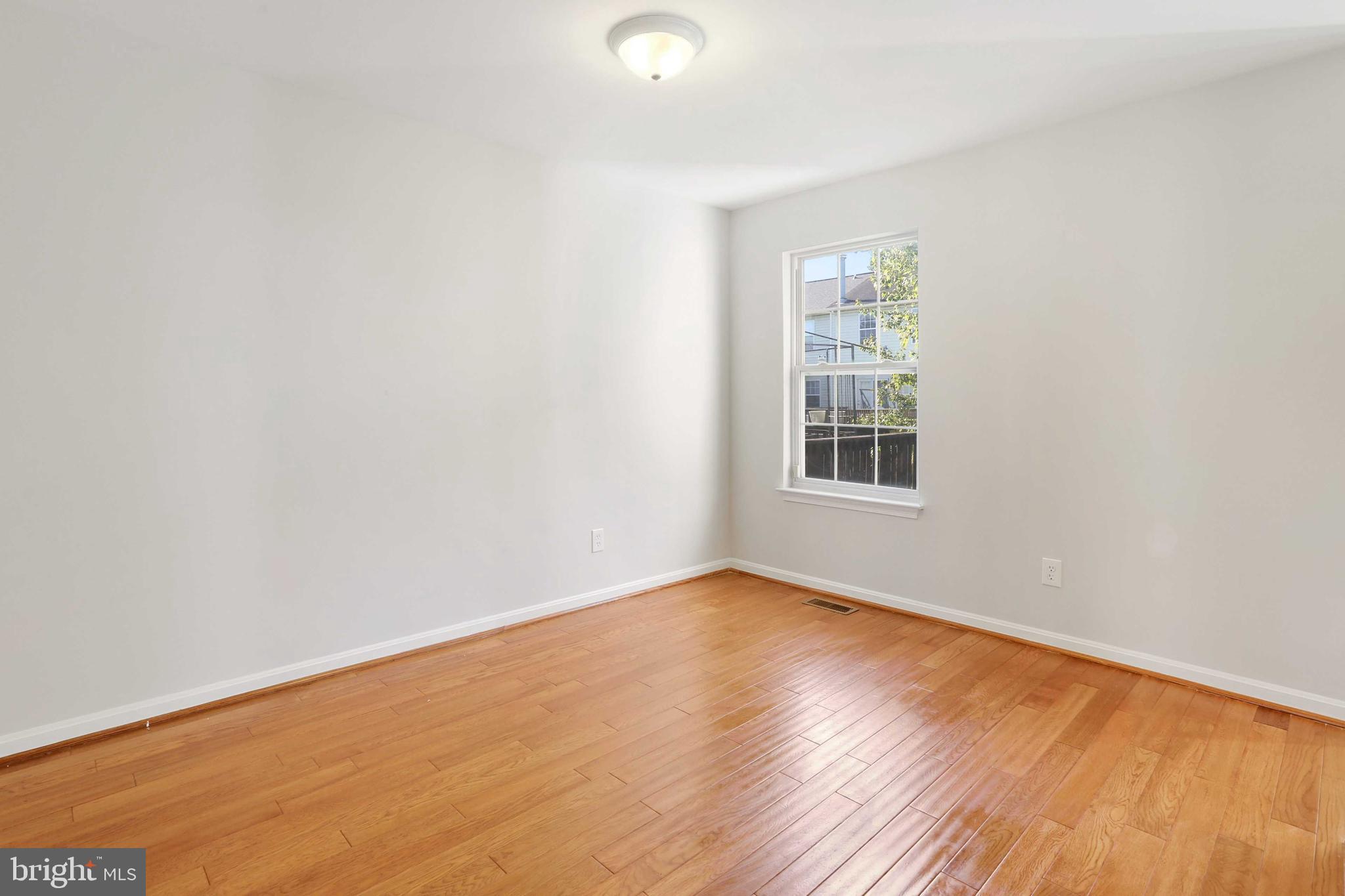 BEDFORD CROSSING - Residential