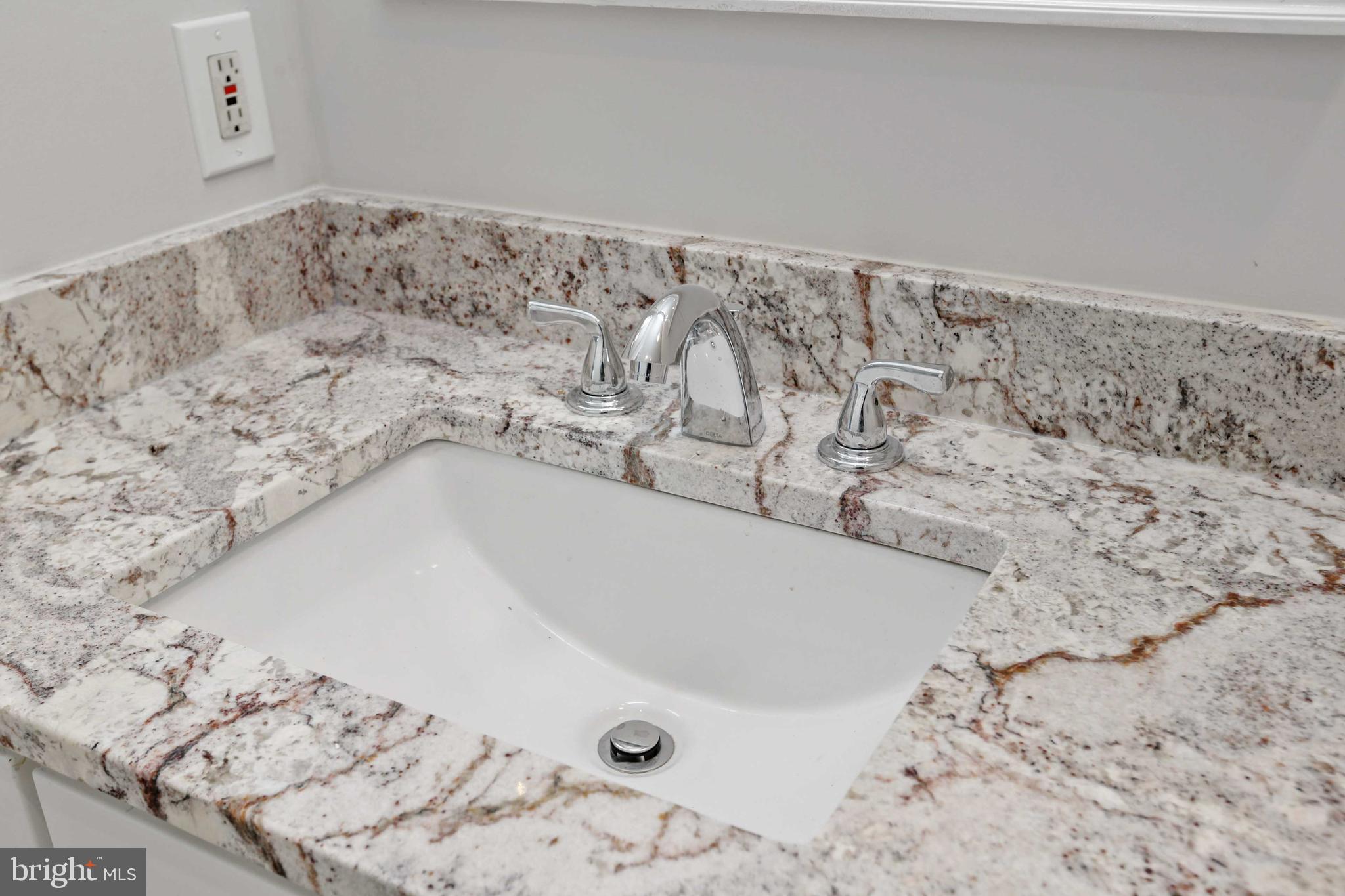 BEDFORD CROSSING - Residential