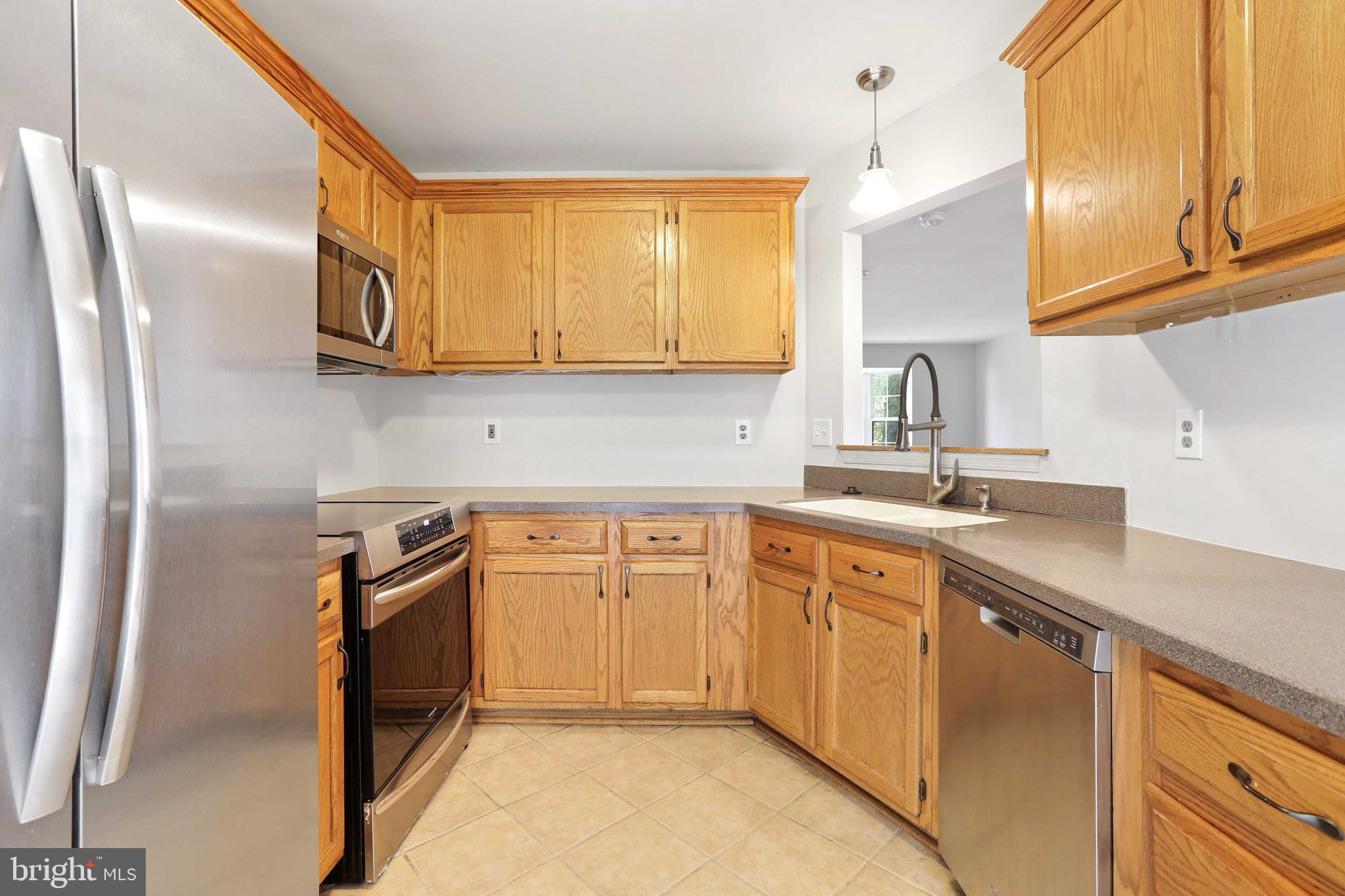 BEDFORD CROSSING - Residential