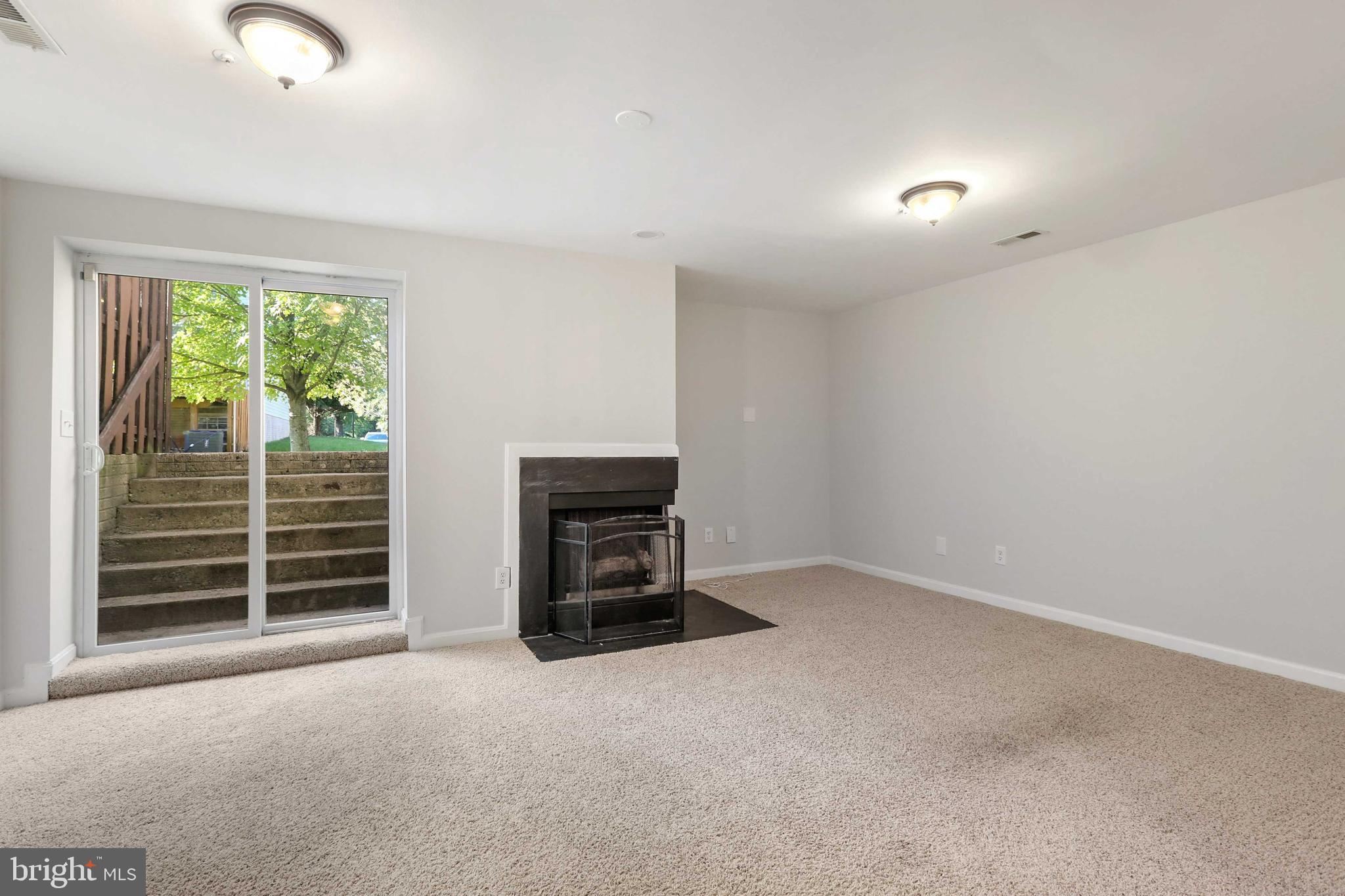 BEDFORD CROSSING - Residential