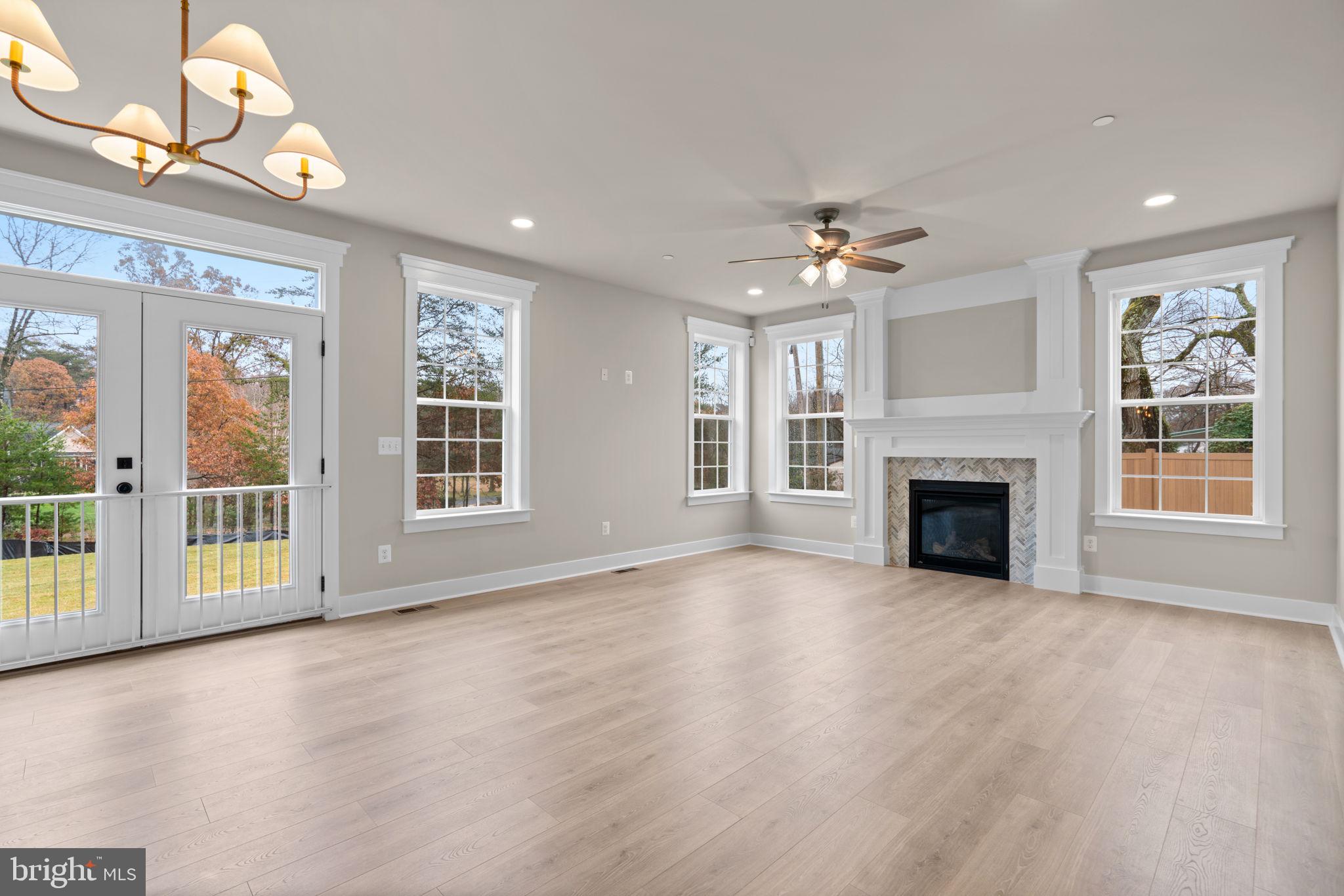 ENCLAVE AT OAK HILL - Residential