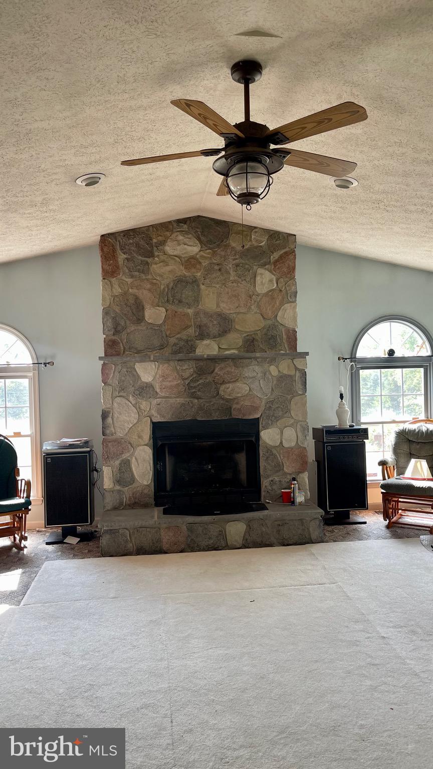 BROWN ESTATE - Residential