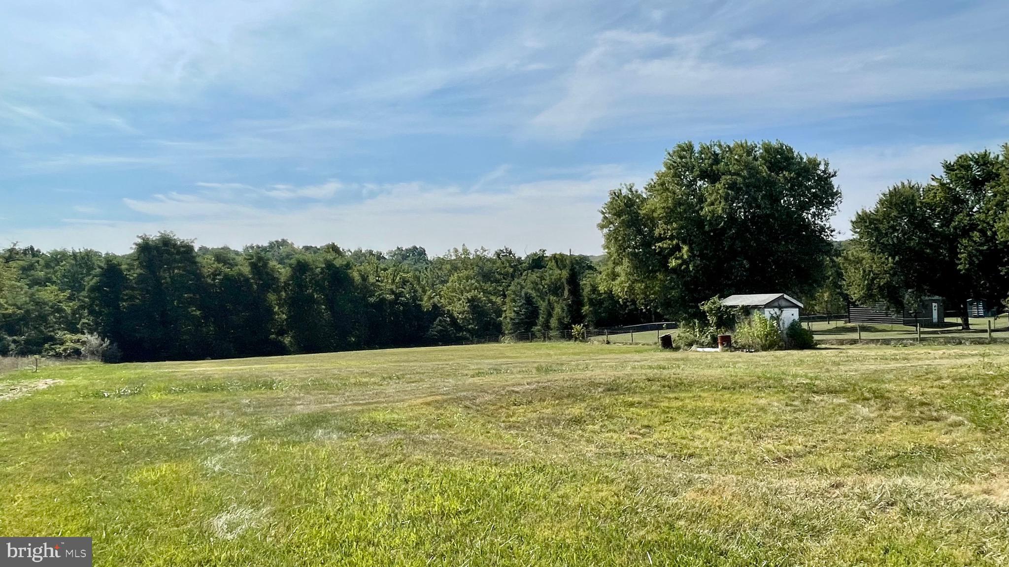 BROWN ESTATE - Residential