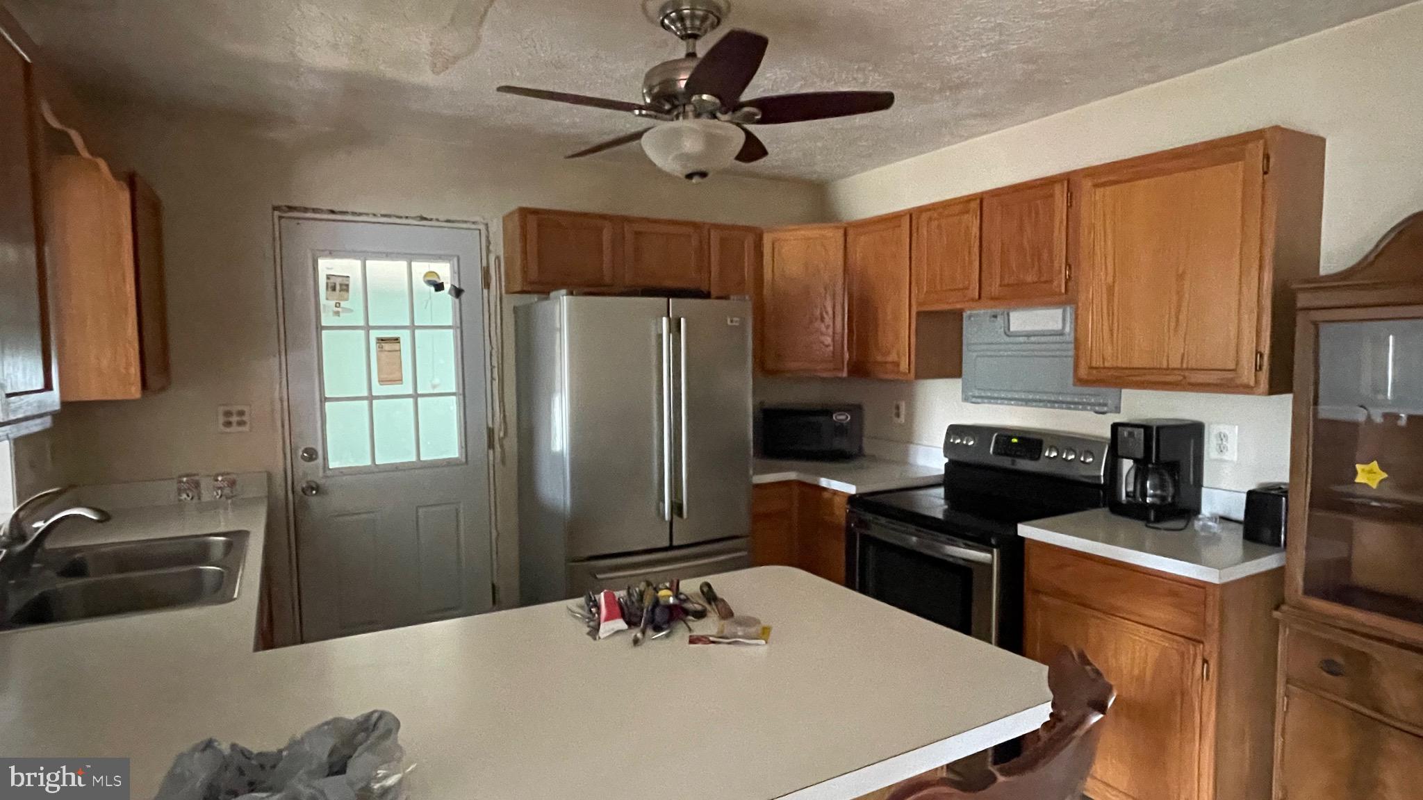 BROWN ESTATE - Residential