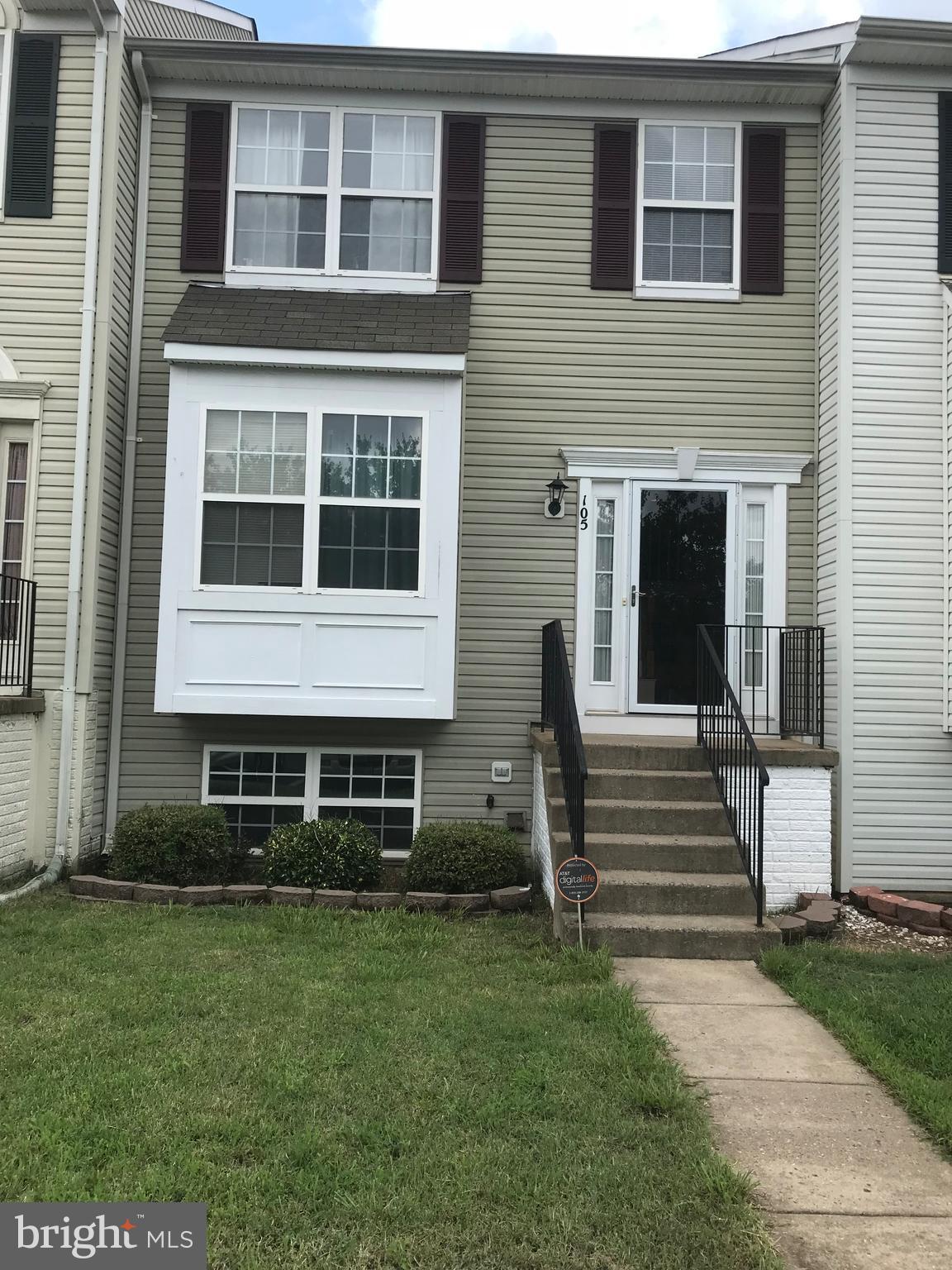 SPRING KNOLL - Residential