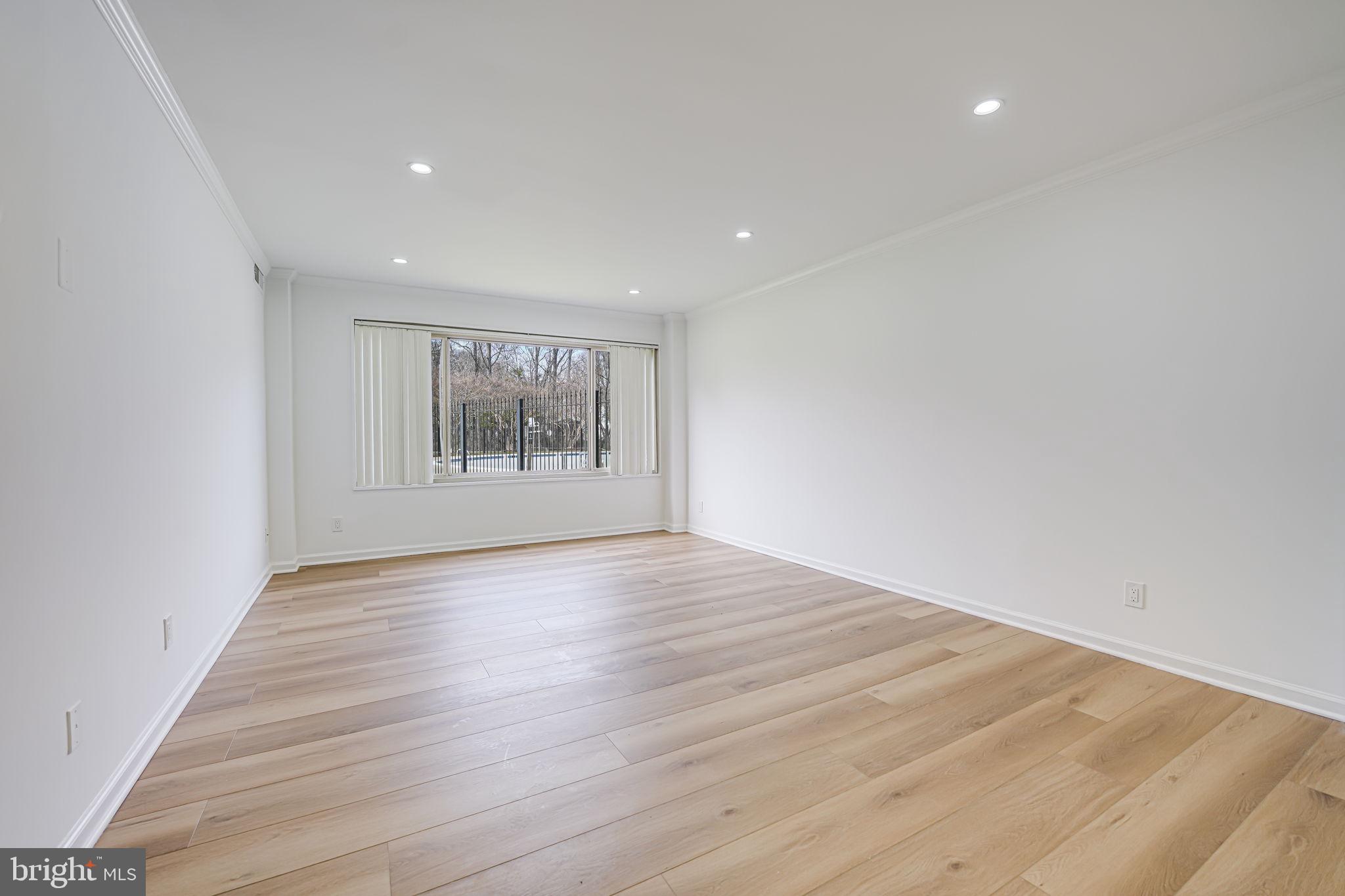 10570 MAIN STREET 120