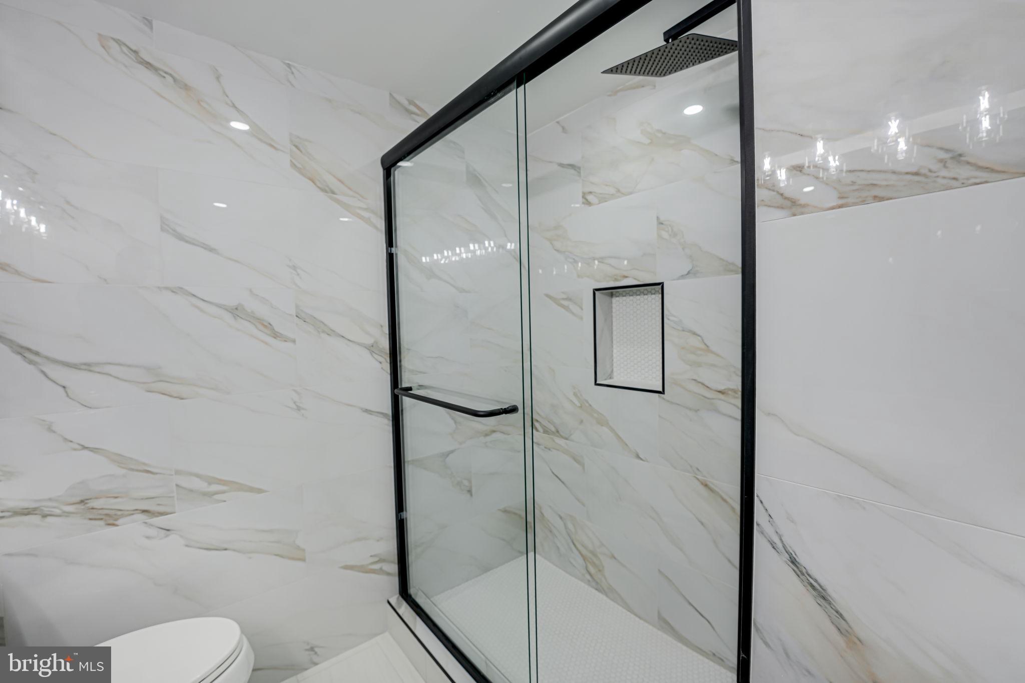 MAIN STREET GREEN - Residential