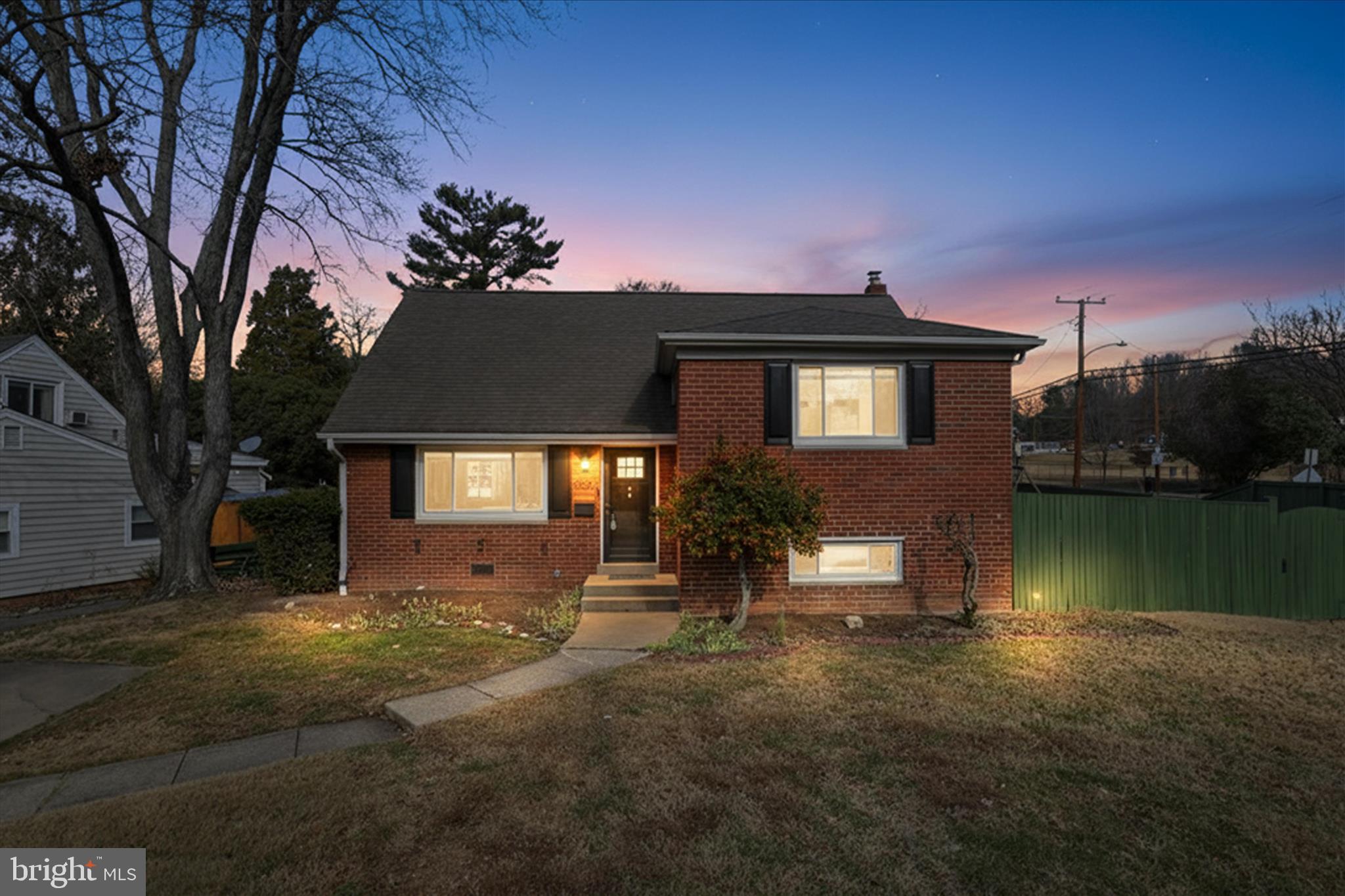 5201 RICHENBACHER AVENUE