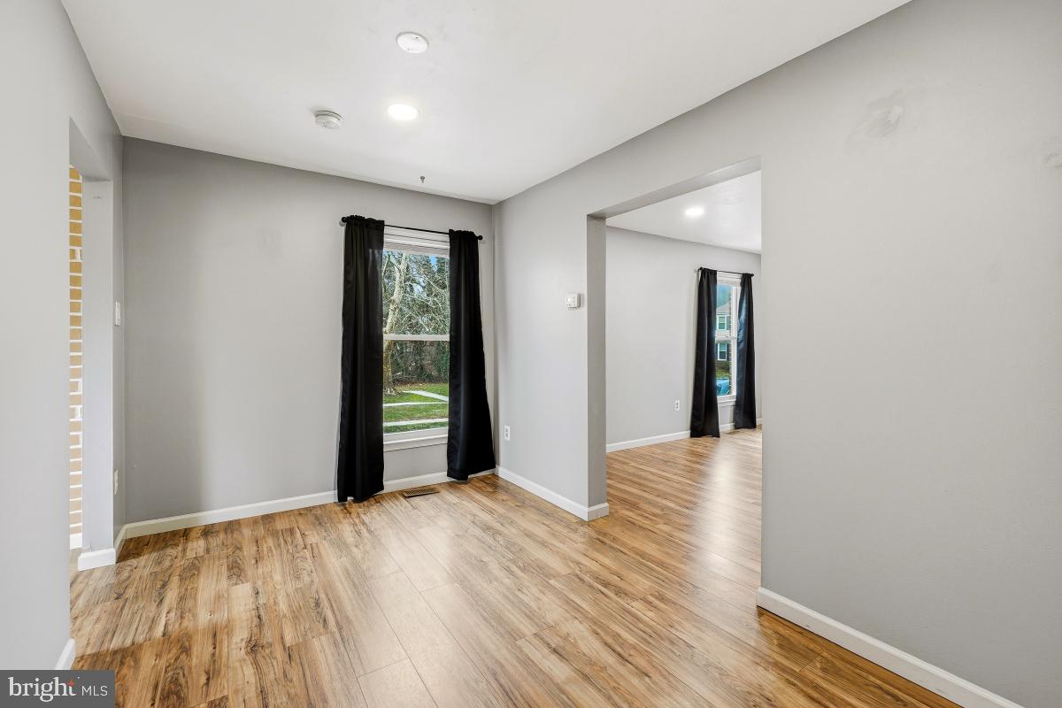 BELMONT - Residential Lease