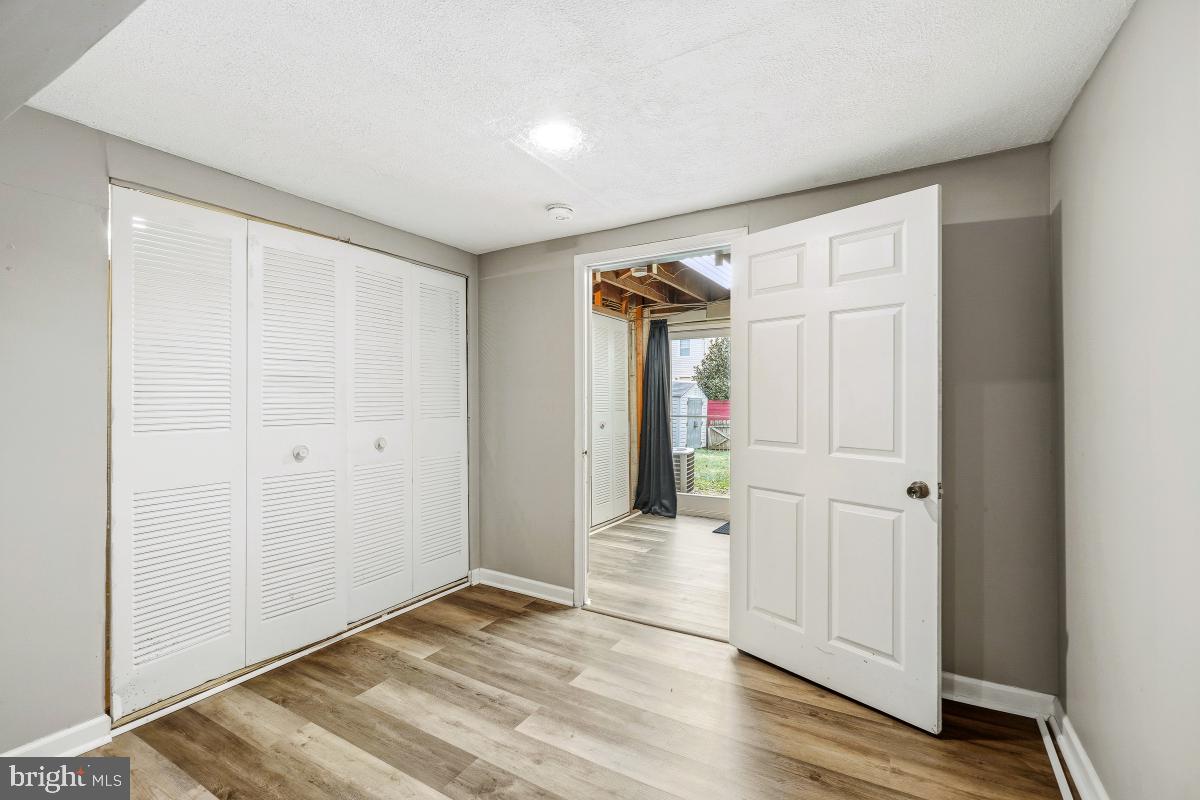 BELMONT - Residential Lease