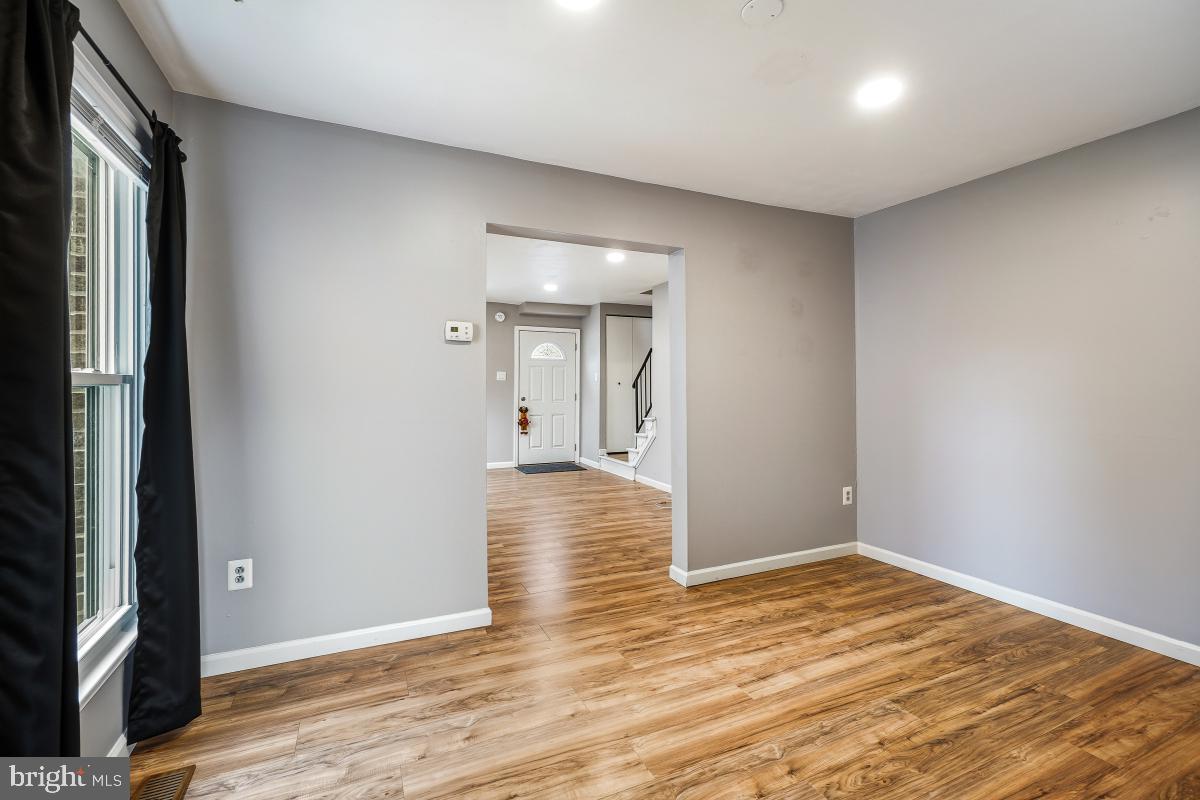 BELMONT - Residential Lease