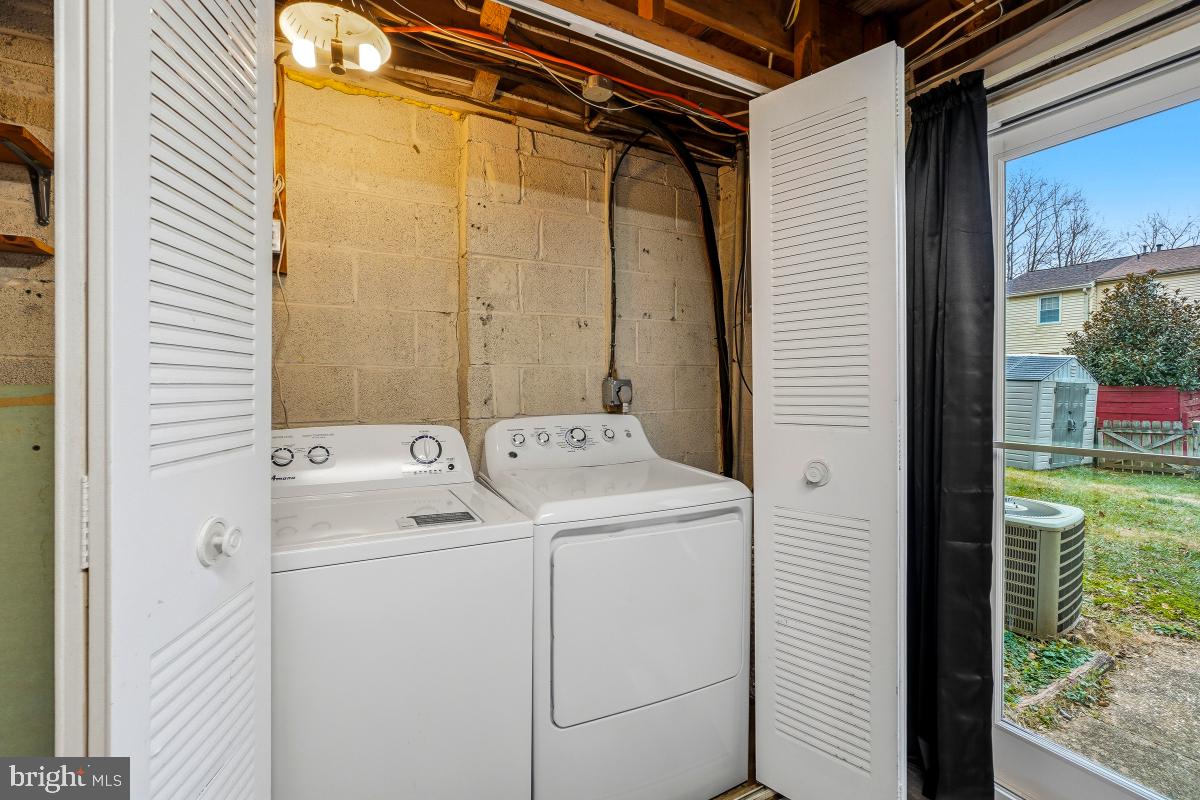 BELMONT - Residential Lease