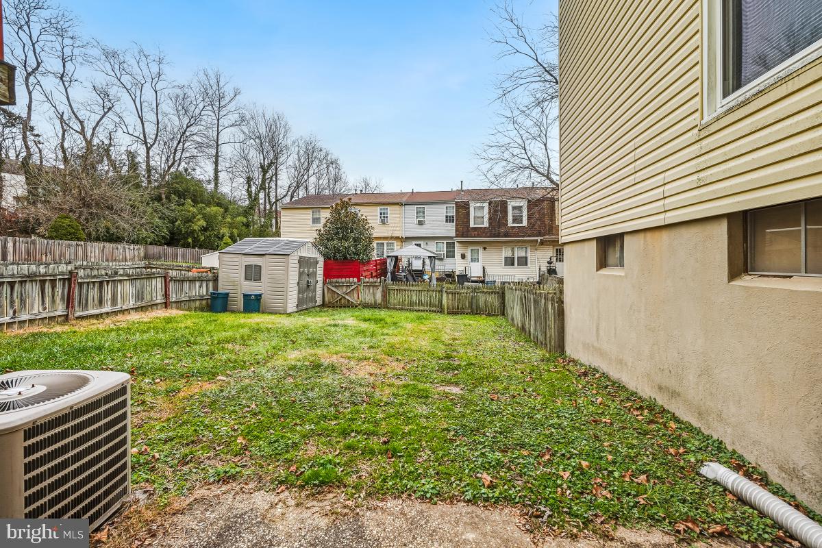 BELMONT - Residential Lease