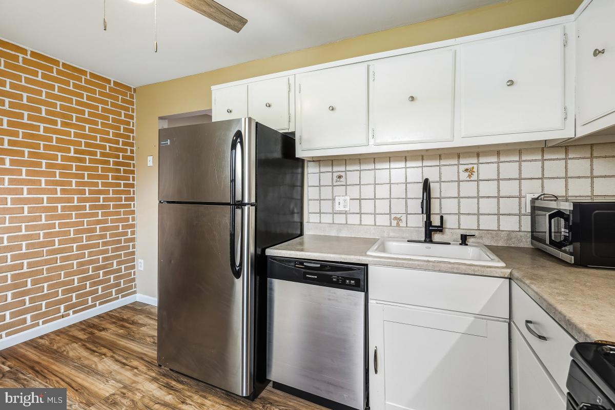 BELMONT - Residential Lease