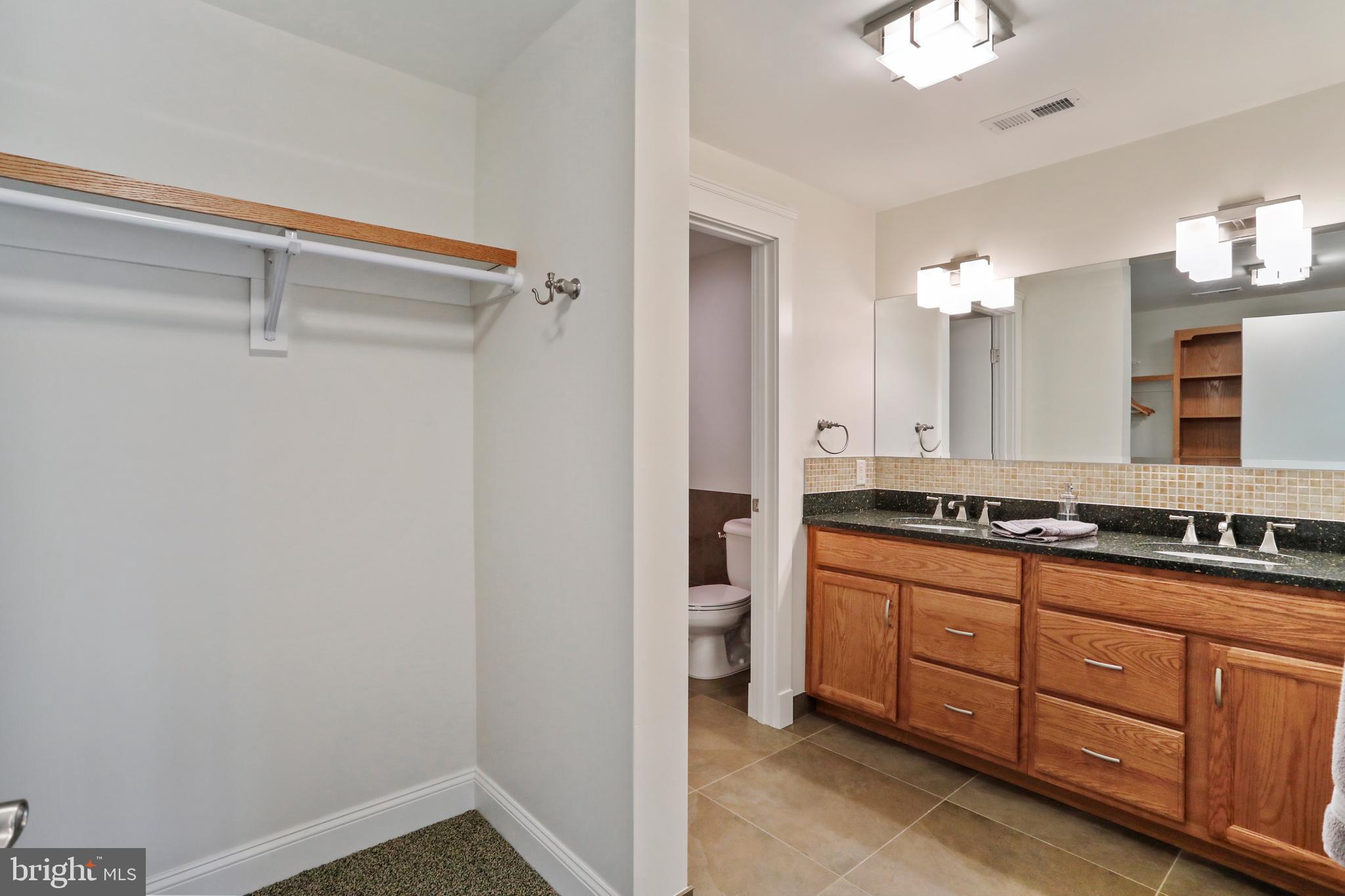 THE WOODS - Residential