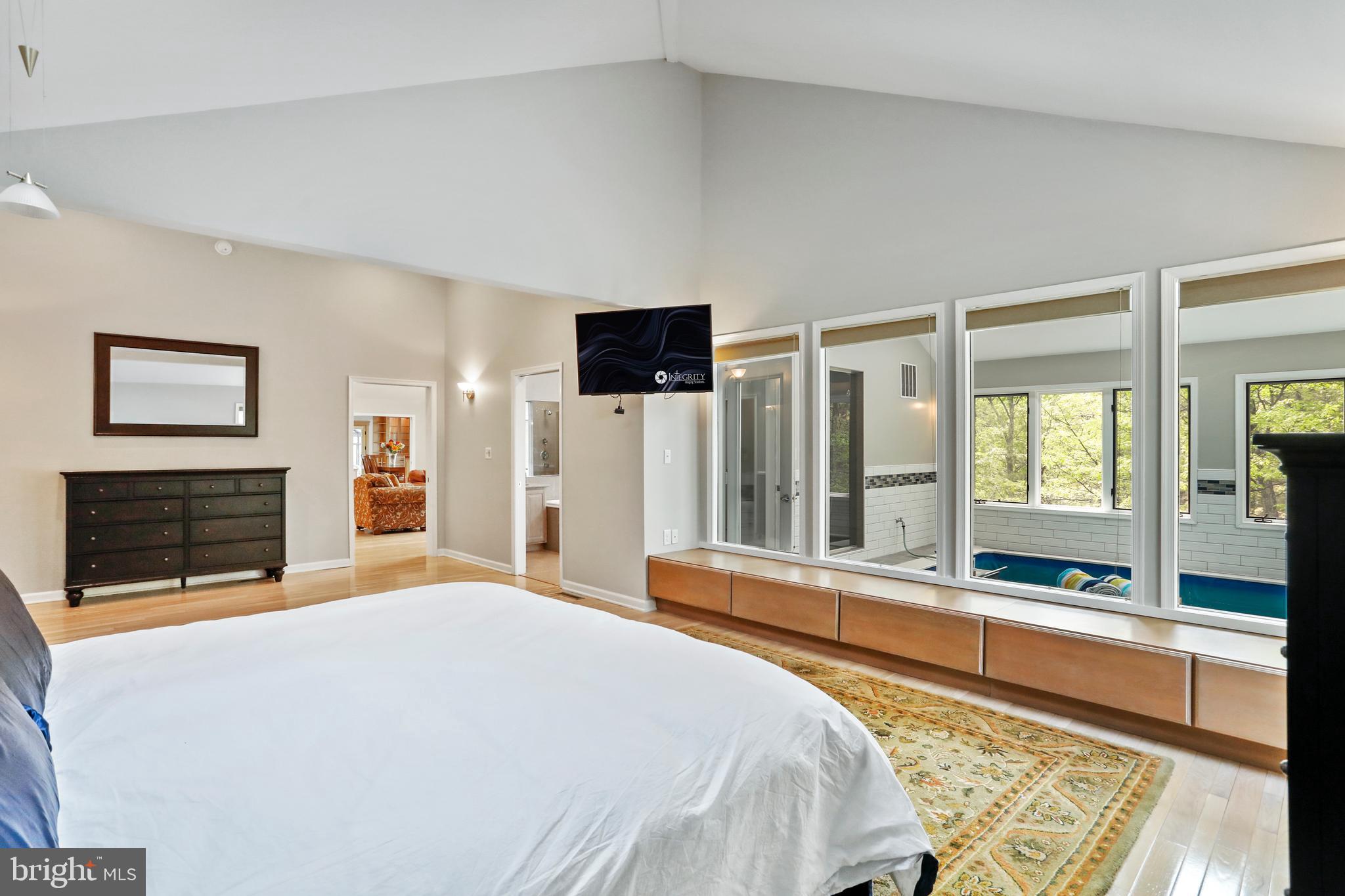 THE WOODS - Residential