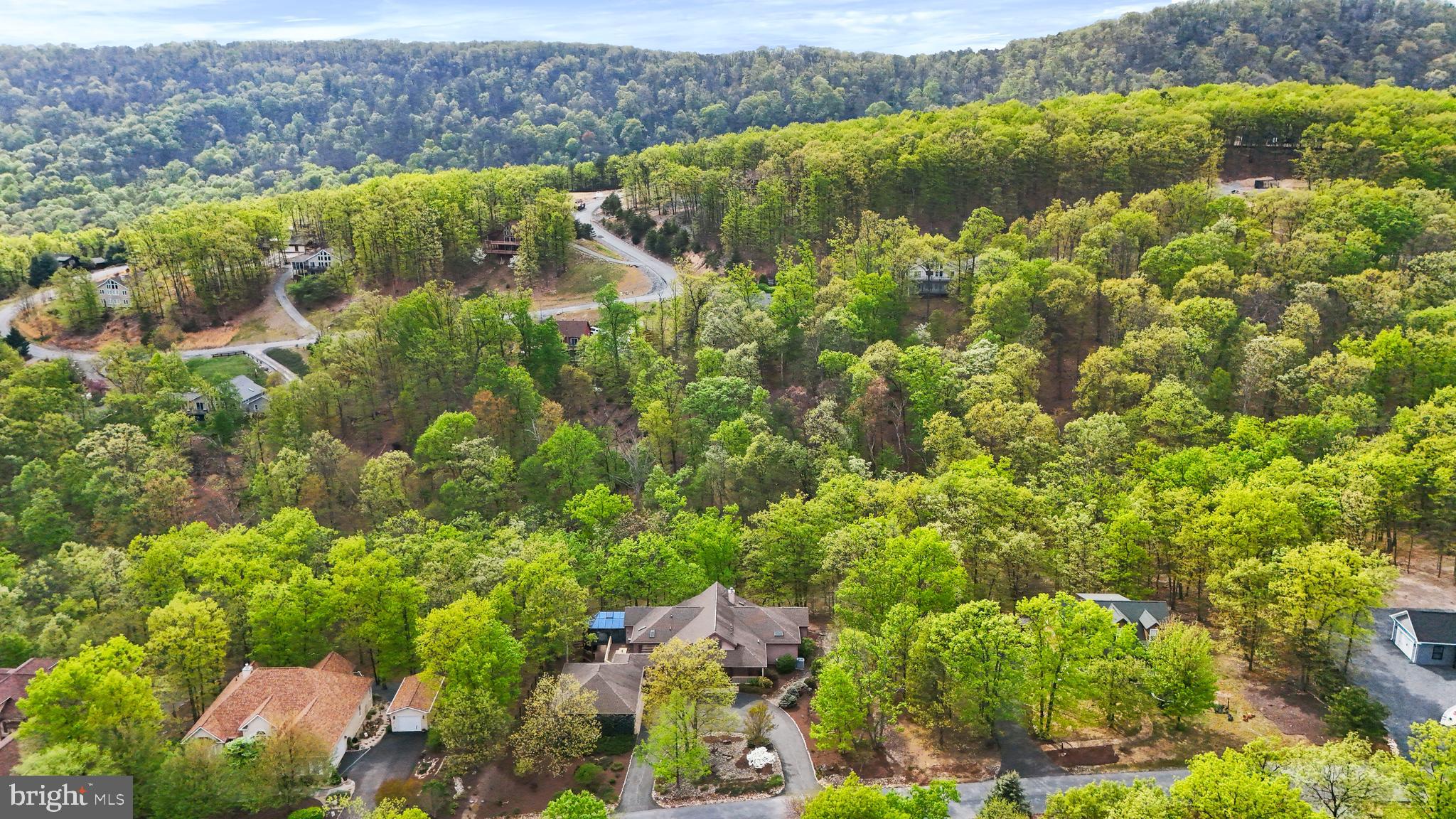 THE WOODS - Residential