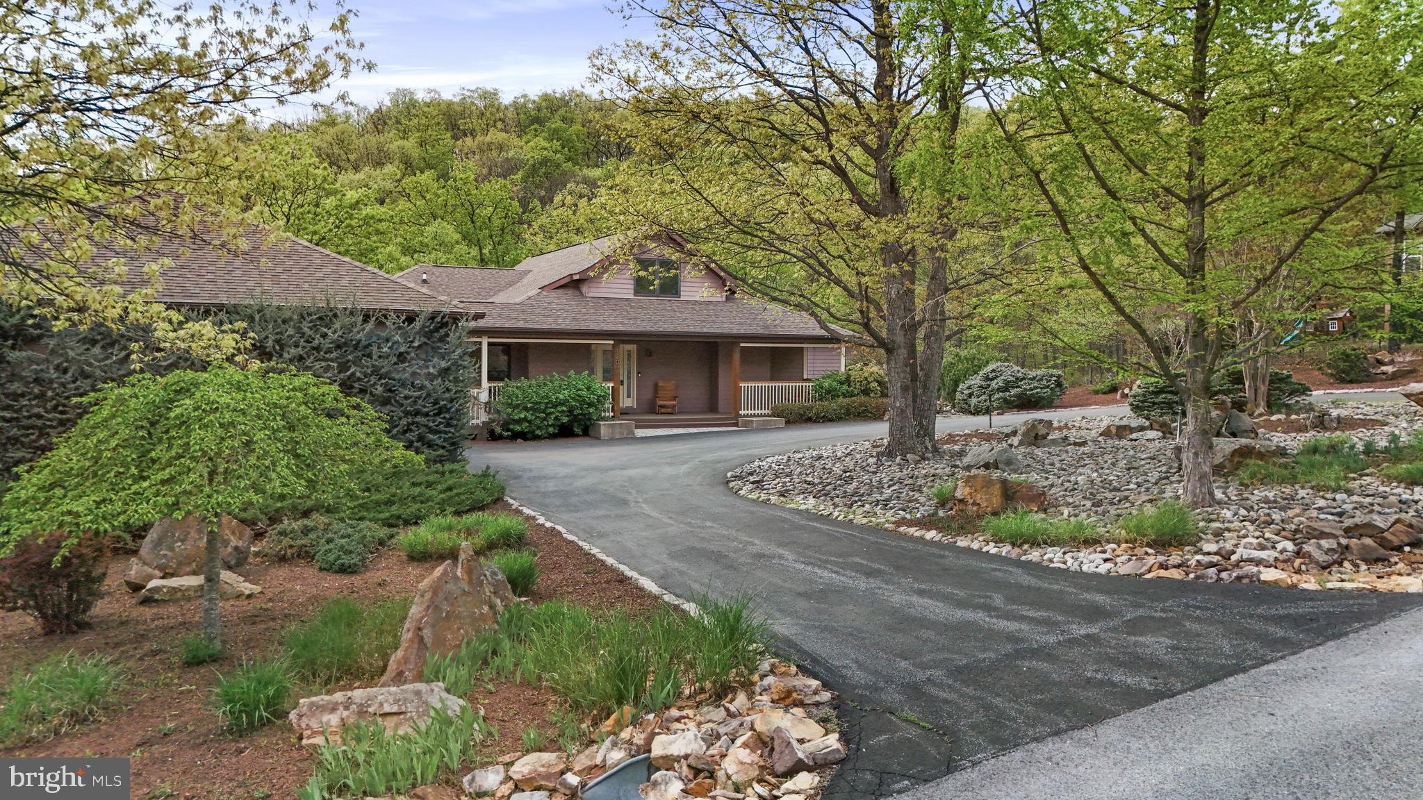 120 LOOKOUT RIDGE