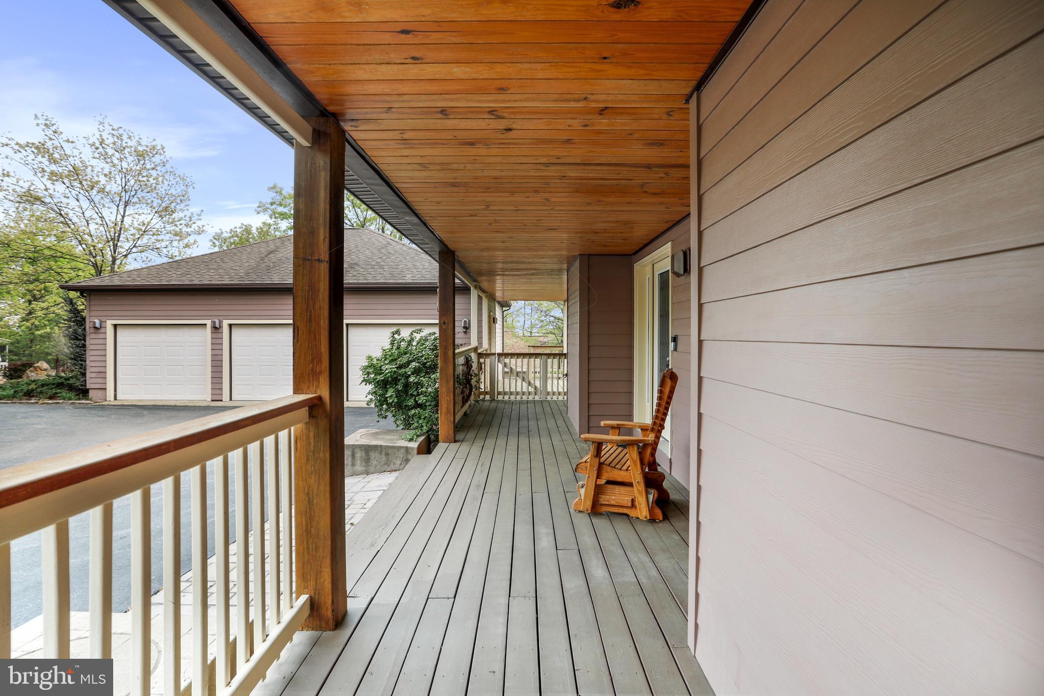 THE WOODS - Residential