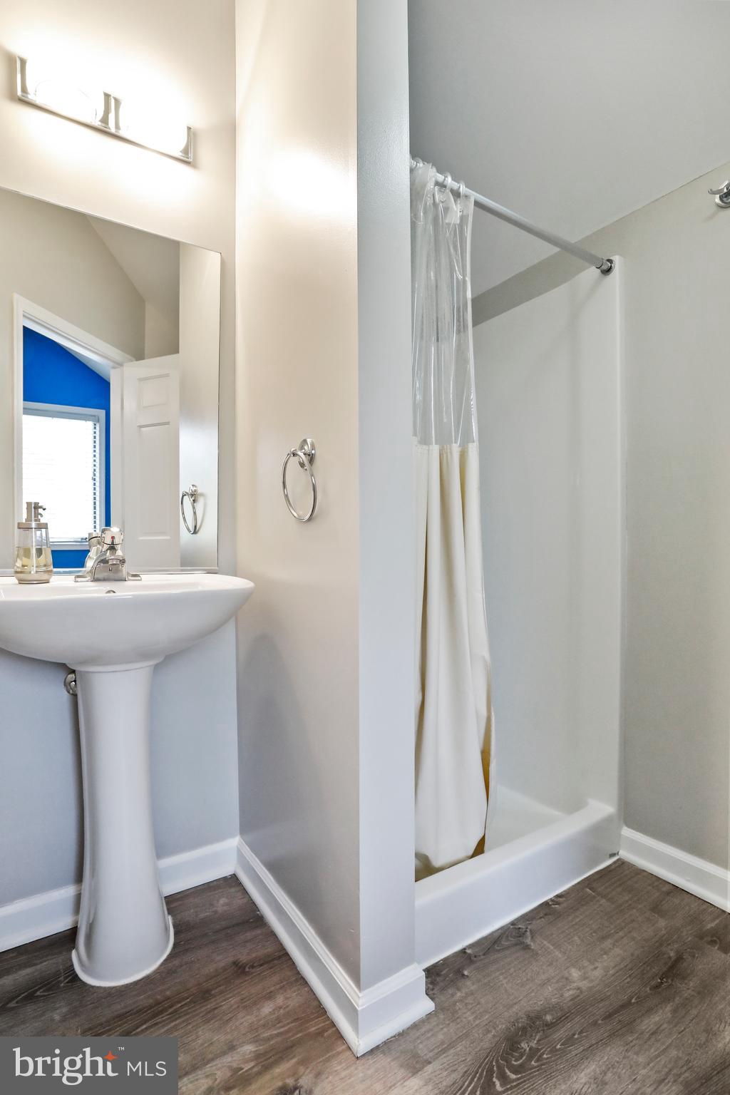 THE WOODS - Residential