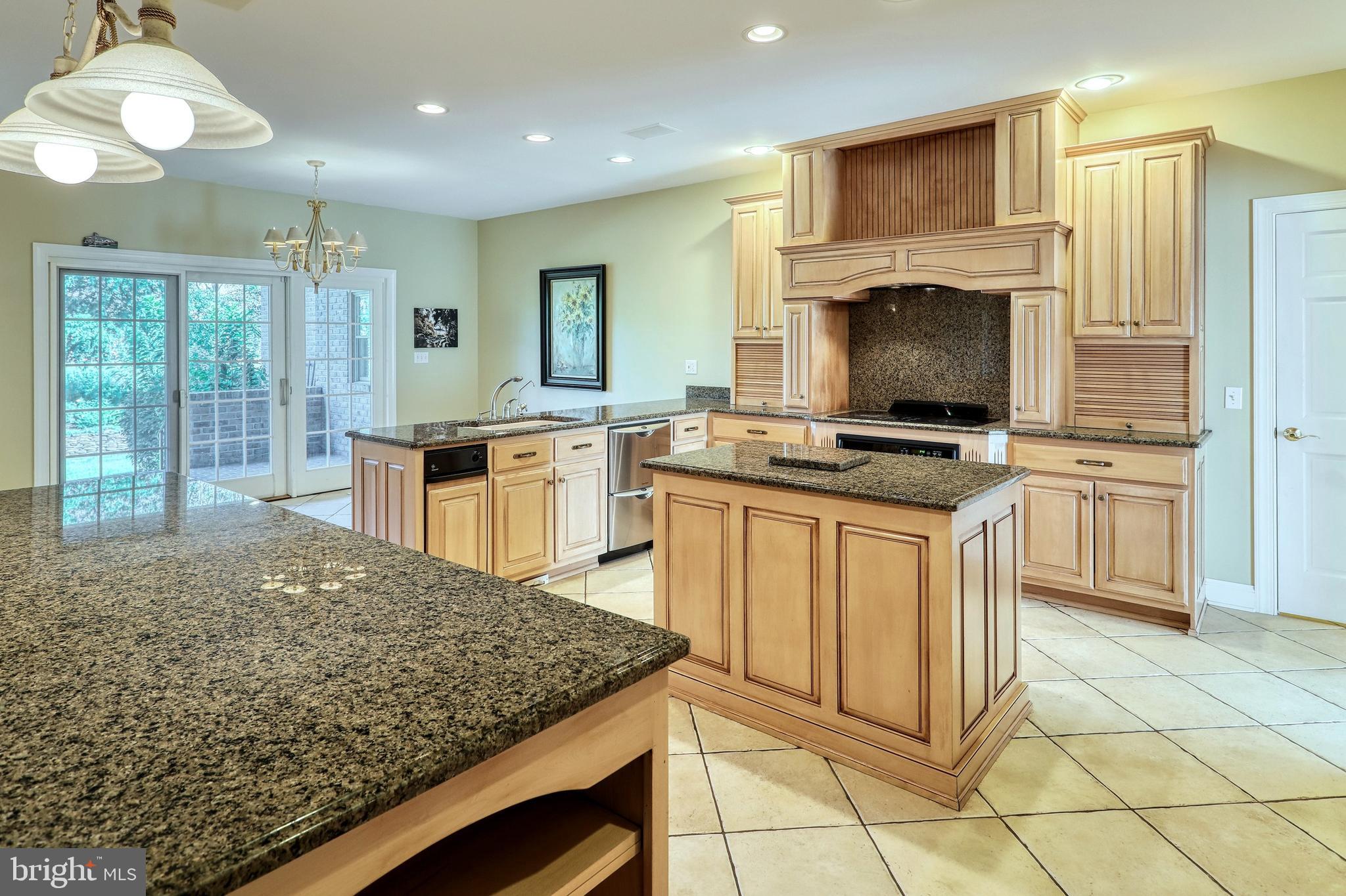 BRITTANY II - Residential