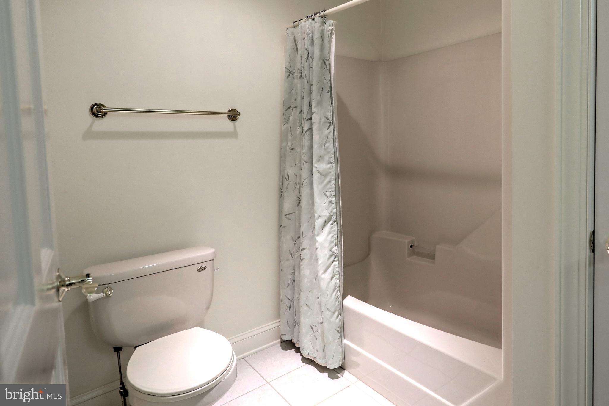 BRITTANY II - Residential