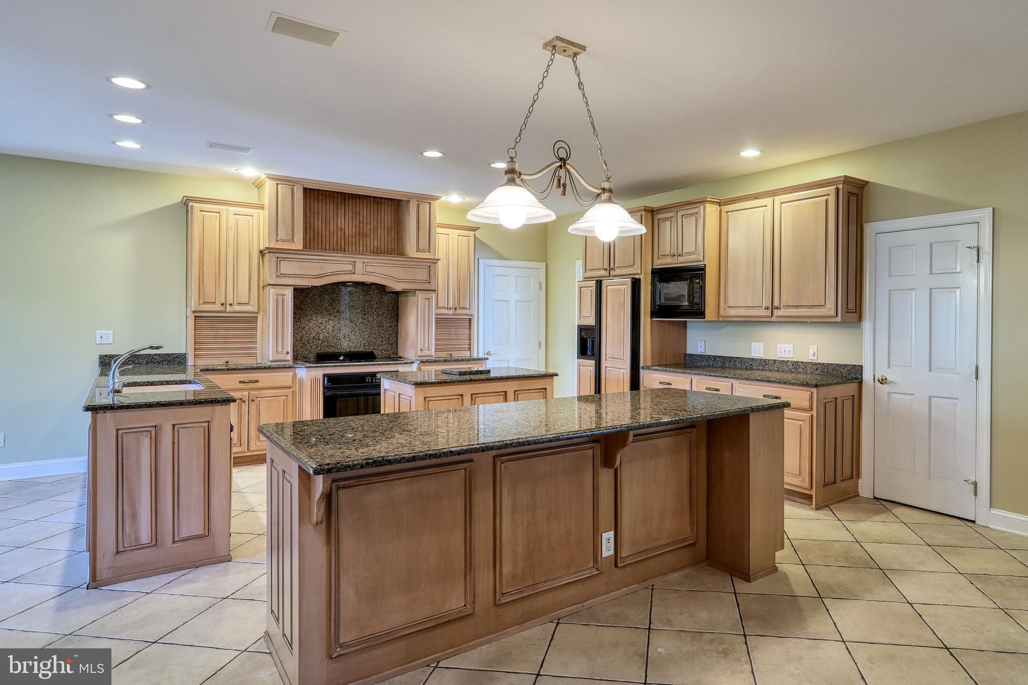 BRITTANY II - Residential