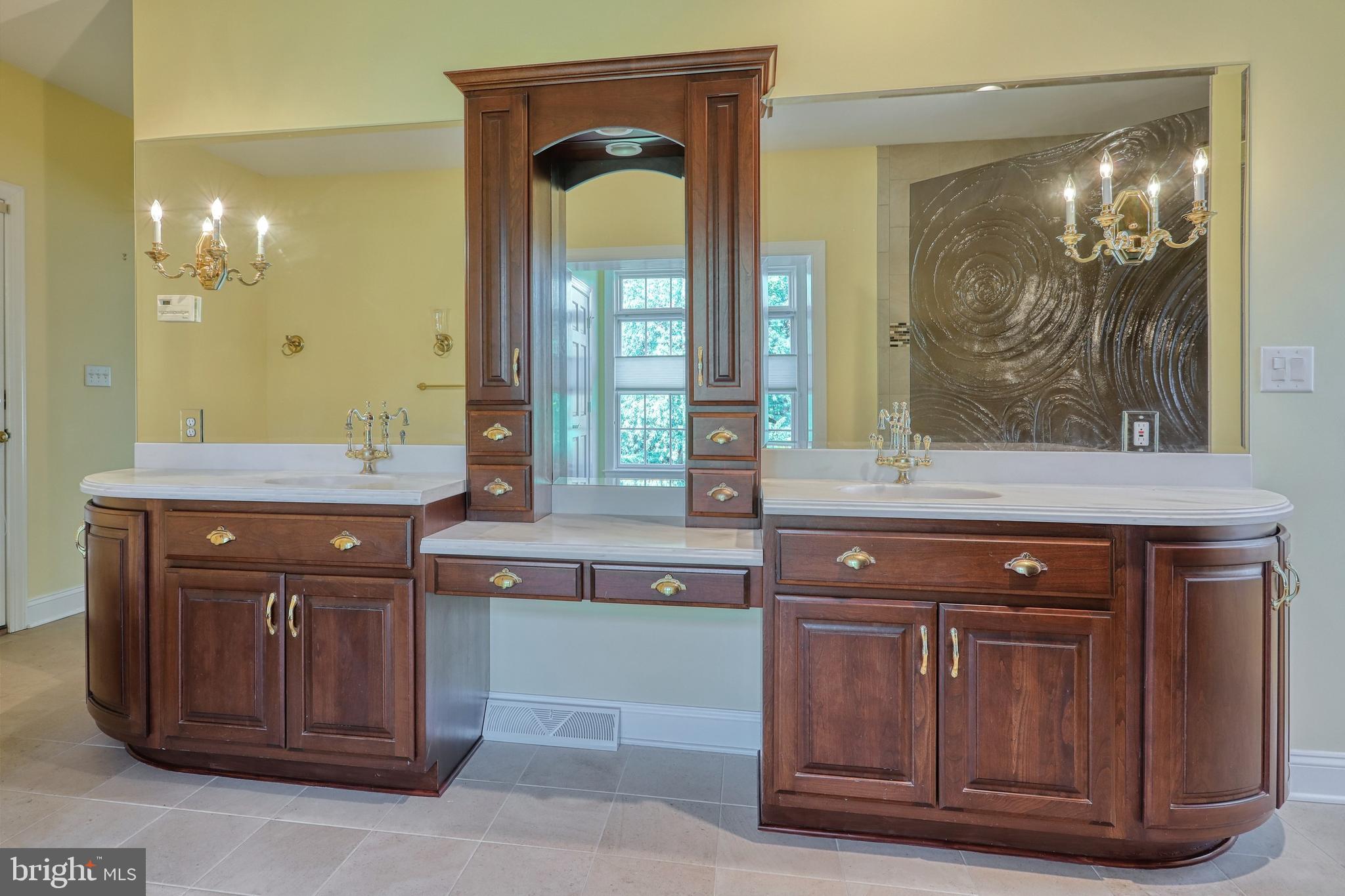 BRITTANY II - Residential